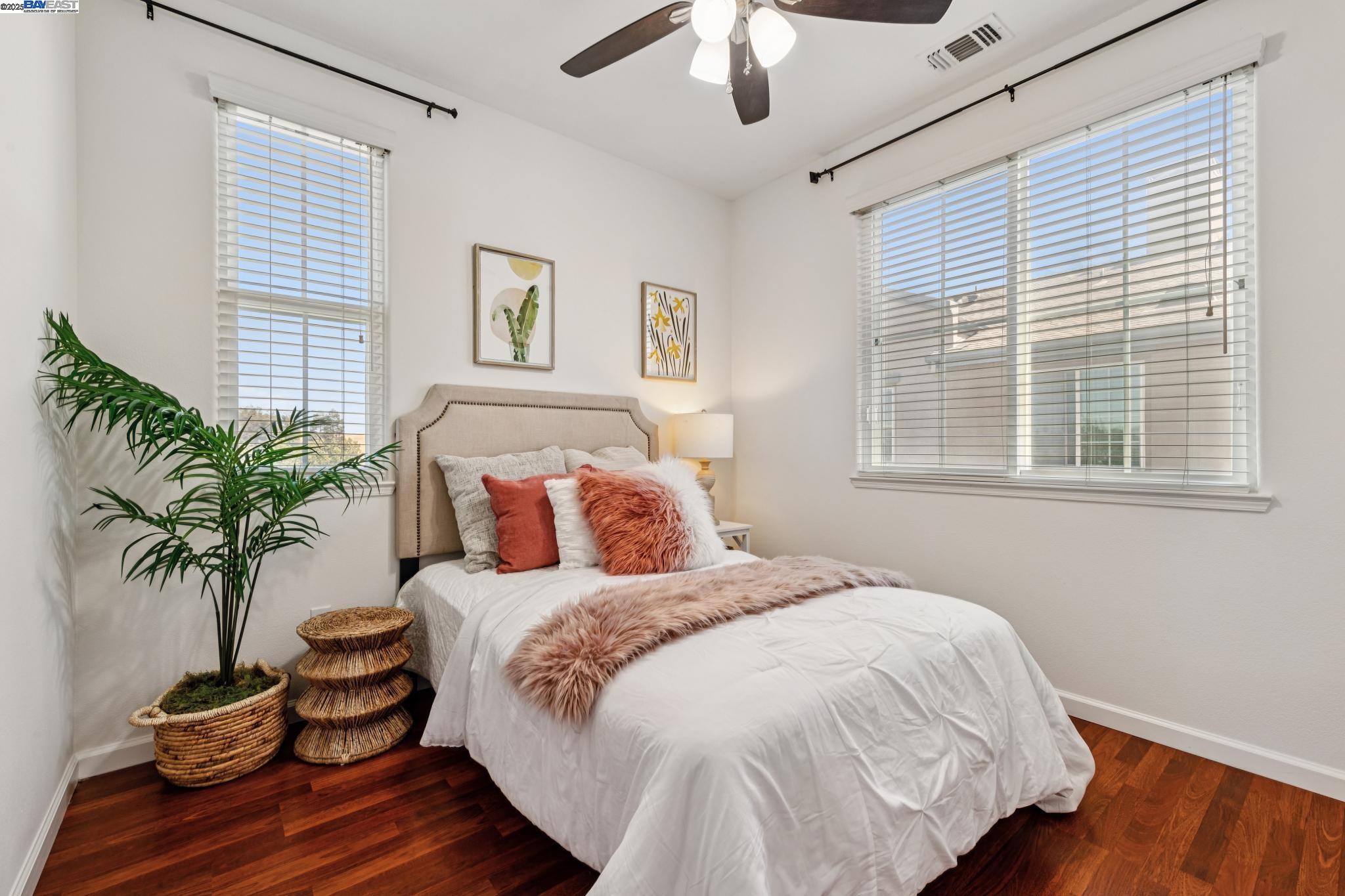 Detail Gallery Image 31 of 52 For 8857 Oliver Pl, Dublin,  CA 94568 - 4 Beds | 2/1 Baths