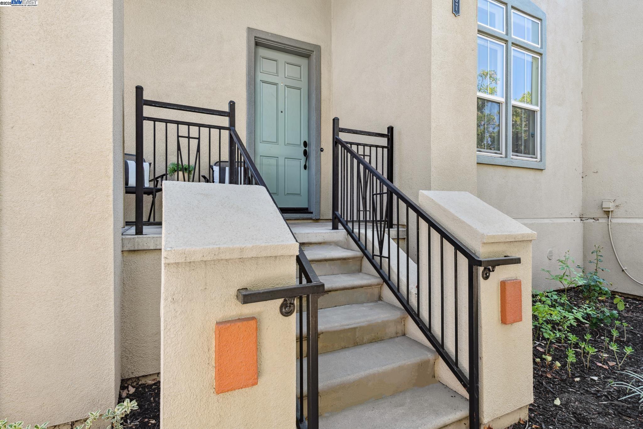 Detail Gallery Image 41 of 52 For 8857 Oliver Pl, Dublin,  CA 94568 - 4 Beds | 2/1 Baths