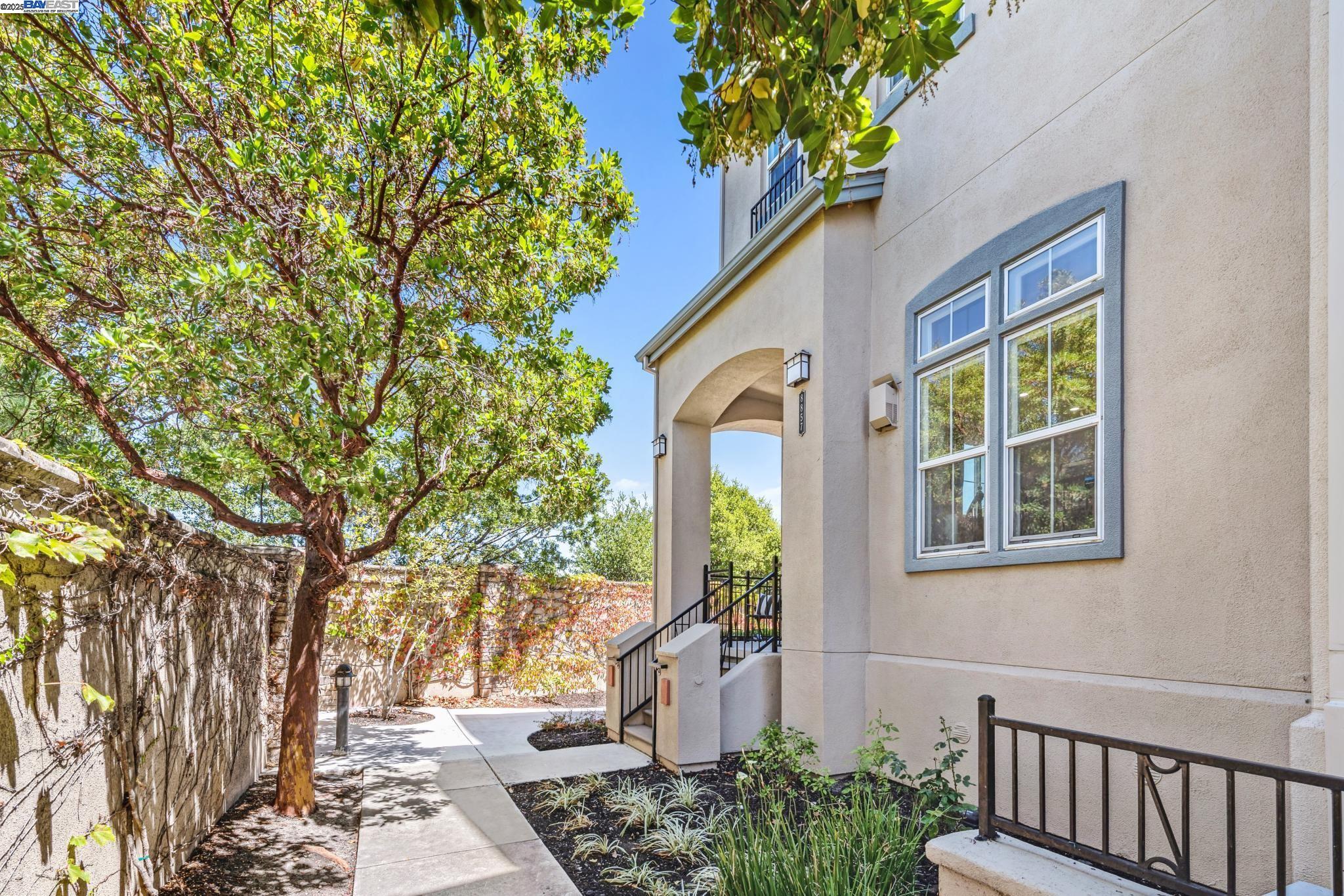 Detail Gallery Image 43 of 52 For 8857 Oliver Pl, Dublin,  CA 94568 - 4 Beds | 2/1 Baths