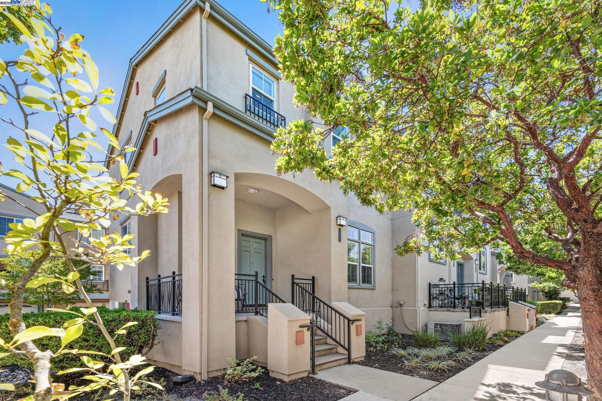 Detail Gallery Image 44 of 52 For 8857 Oliver Pl, Dublin,  CA 94568 - 4 Beds | 2/1 Baths