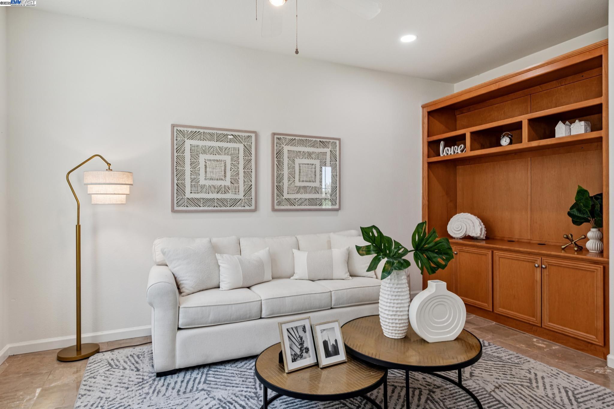 Detail Gallery Image 10 of 52 For 8857 Oliver Pl, Dublin,  CA 94568 - 4 Beds | 2/1 Baths