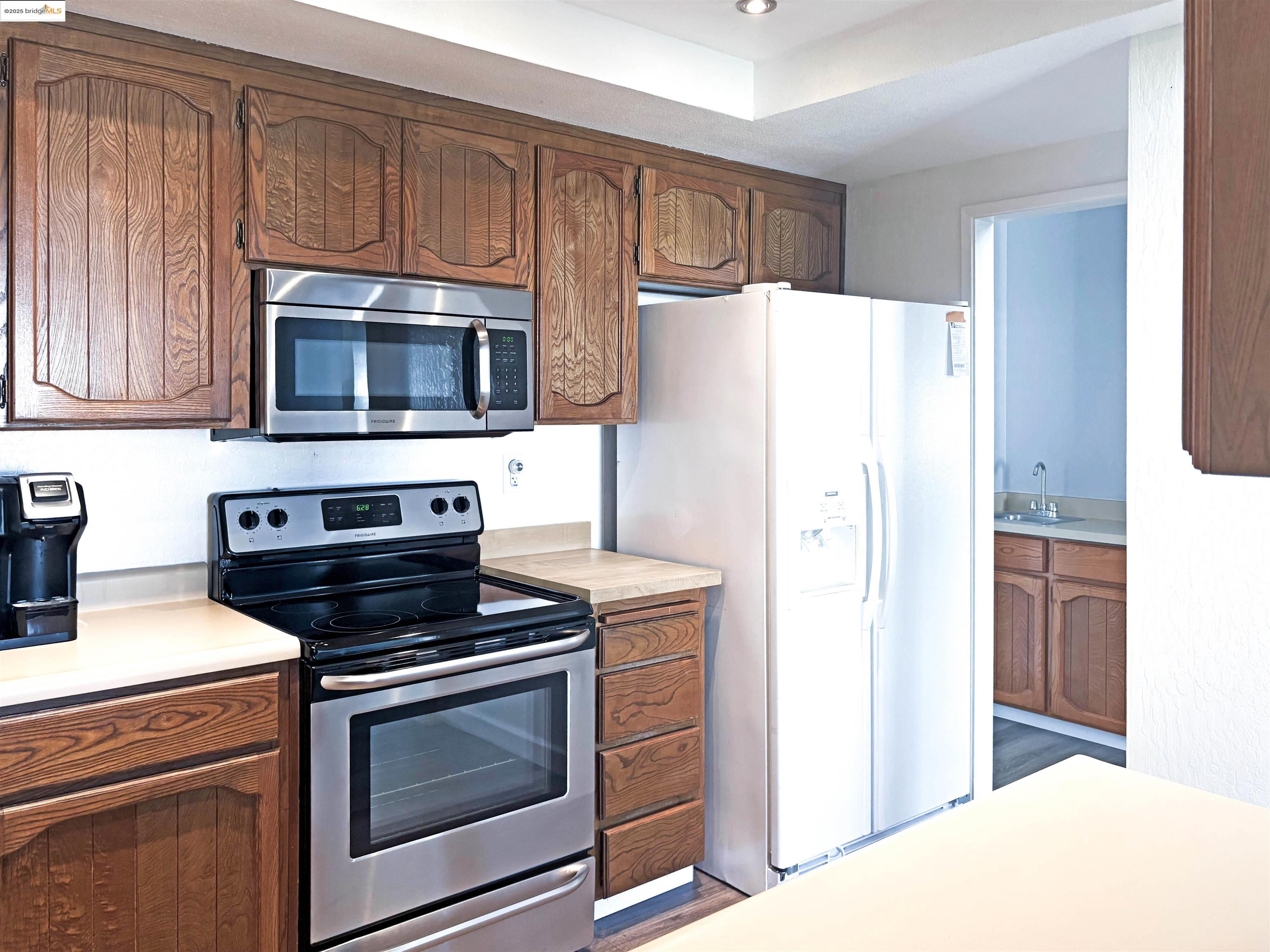 Detail Gallery Image 9 of 19 For 2033 Sand Point Rd, Discovery Bay,  CA 94505 - 2 Beds | 2 Baths