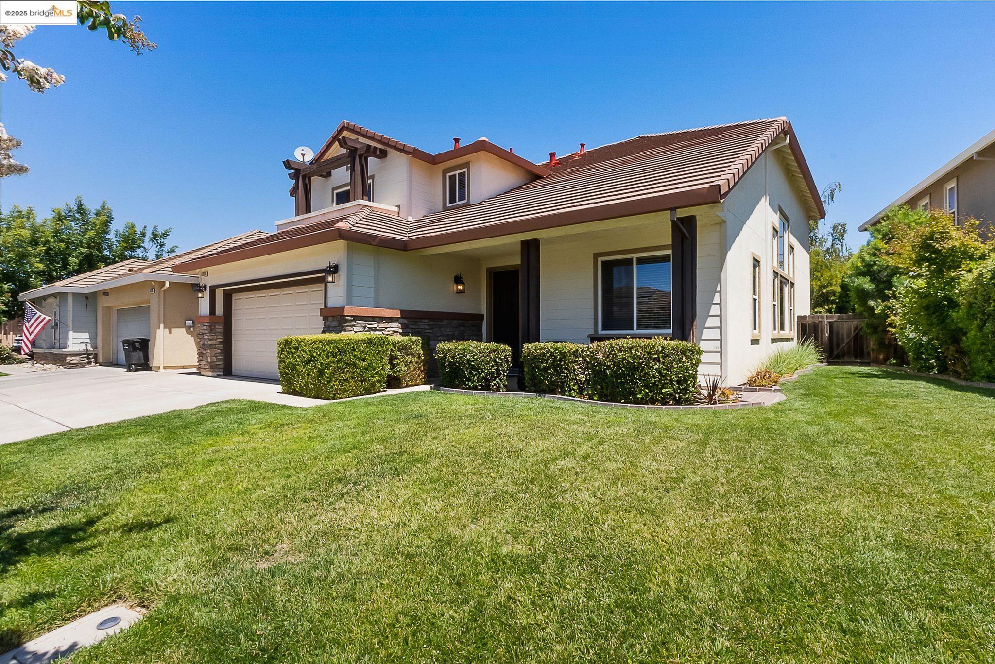 Detail Gallery Image 3 of 47 For 1318 Yosemite Cir, Oakley,  CA 94561 - 4 Beds | 3 Baths