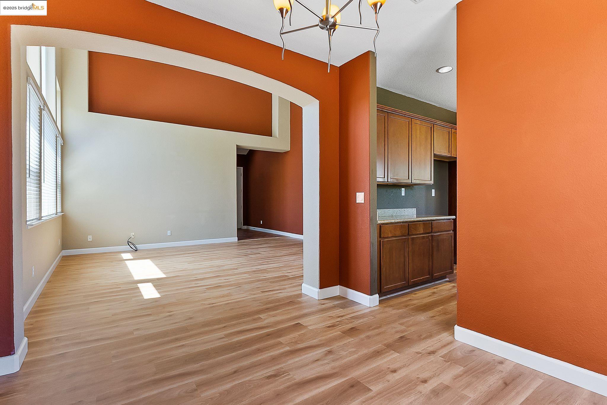 Detail Gallery Image 23 of 47 For 1318 Yosemite Cir, Oakley,  CA 94561 - 4 Beds | 3 Baths