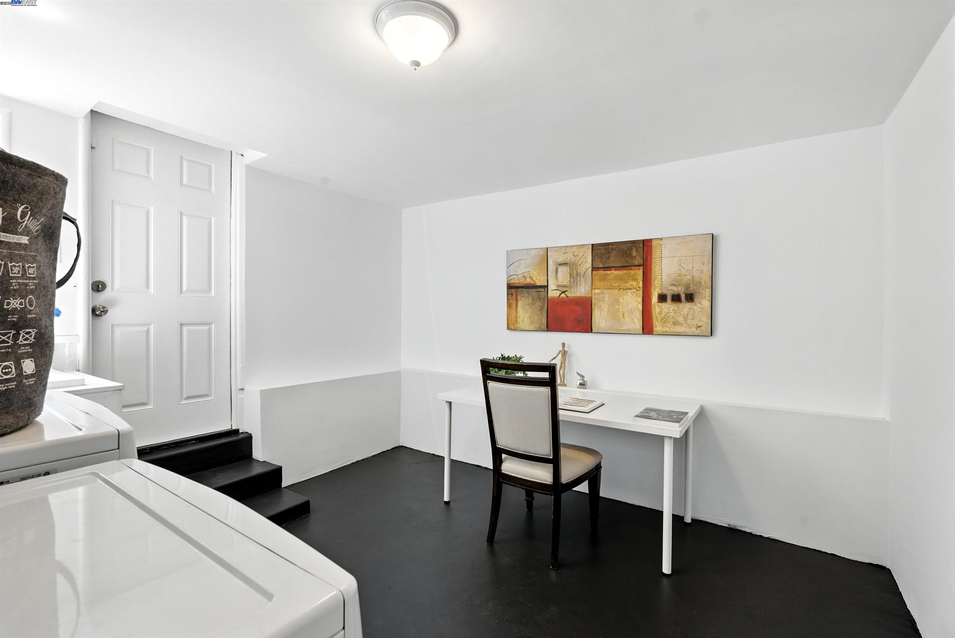 Detail Gallery Image 10 of 35 For 4030 Edwards Ave, Oakland,  CA 94605 - 2 Beds | 1 Baths