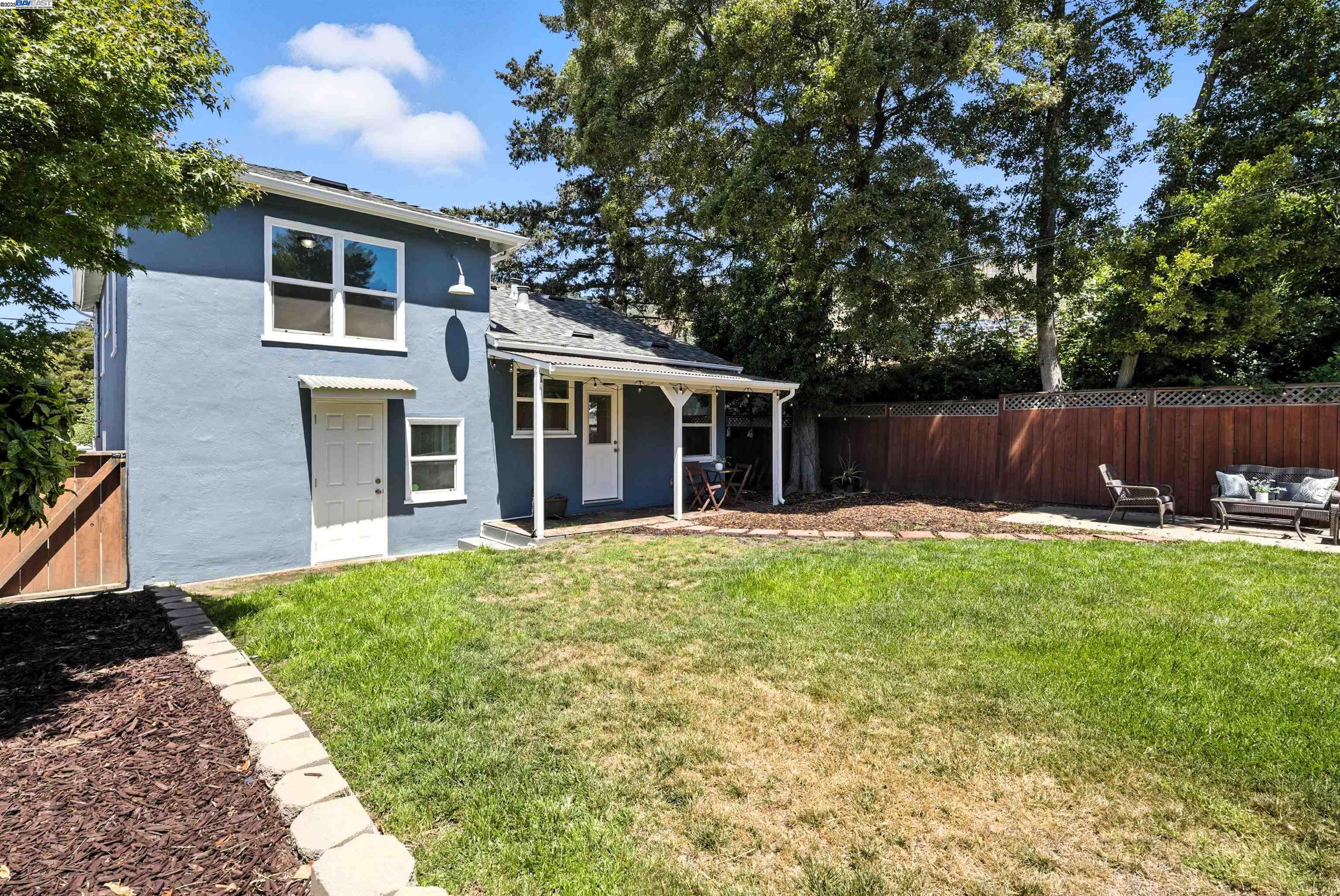 Detail Gallery Image 28 of 35 For 4030 Edwards Ave, Oakland,  CA 94605 - 2 Beds | 1 Baths