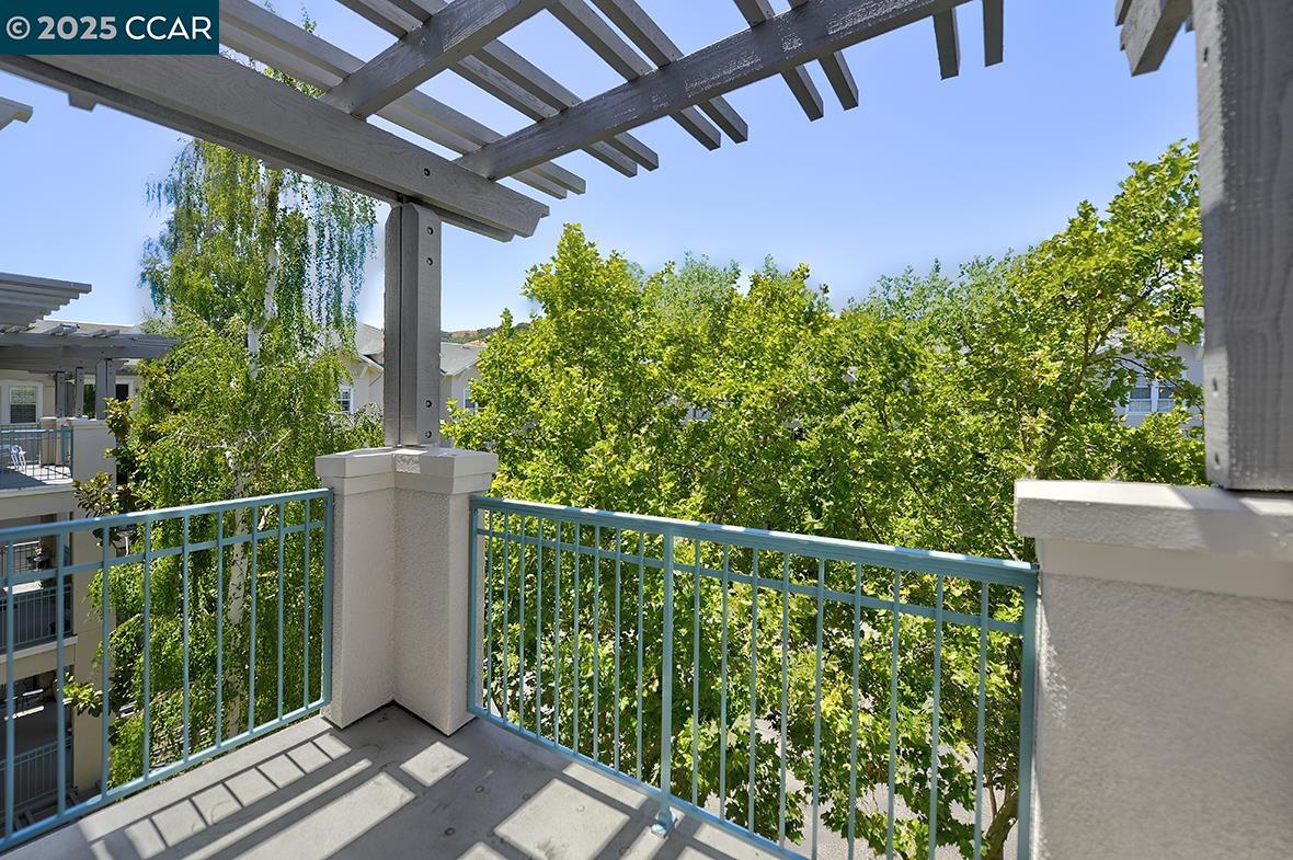 Photo #5: 41106304 Listing 