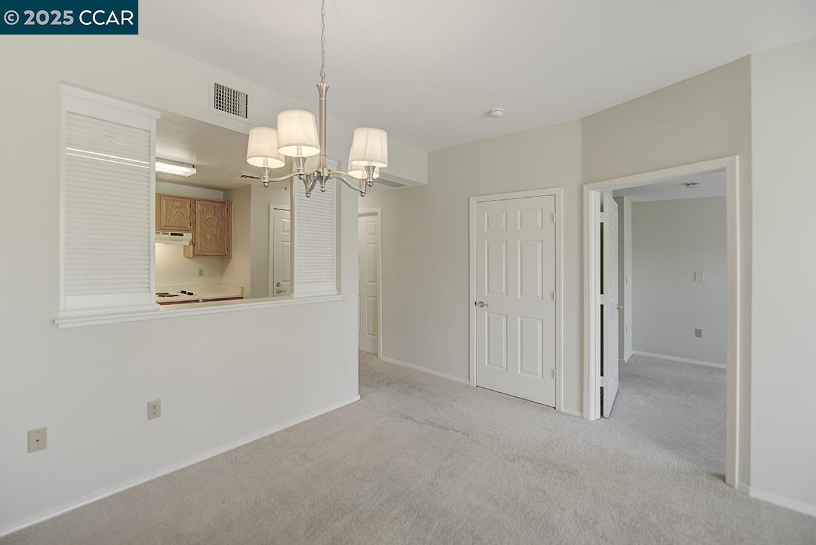 Photo #9: 41106304 Listing: Photo #9