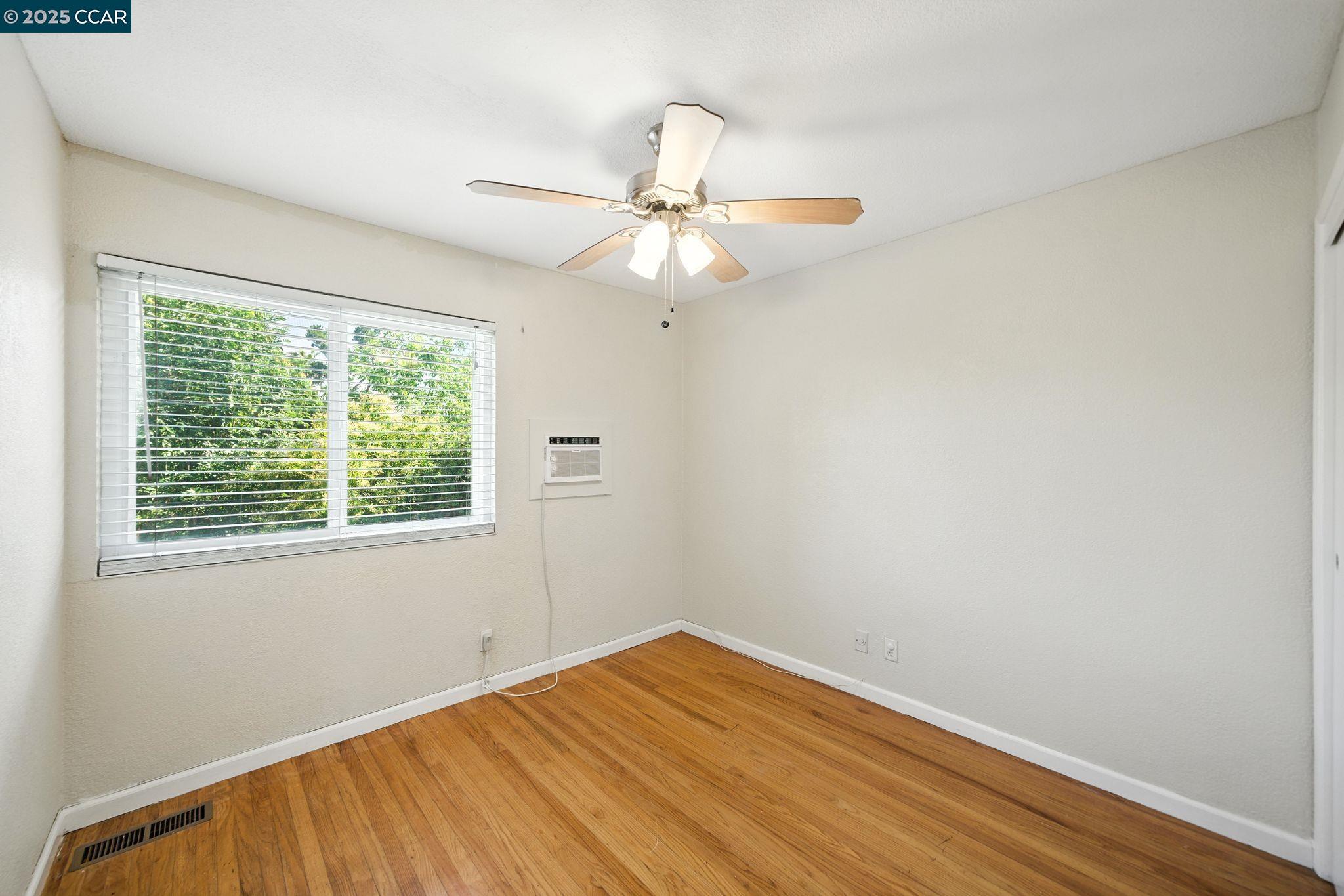 Photo #24: 41106305 Listing: Photo #24