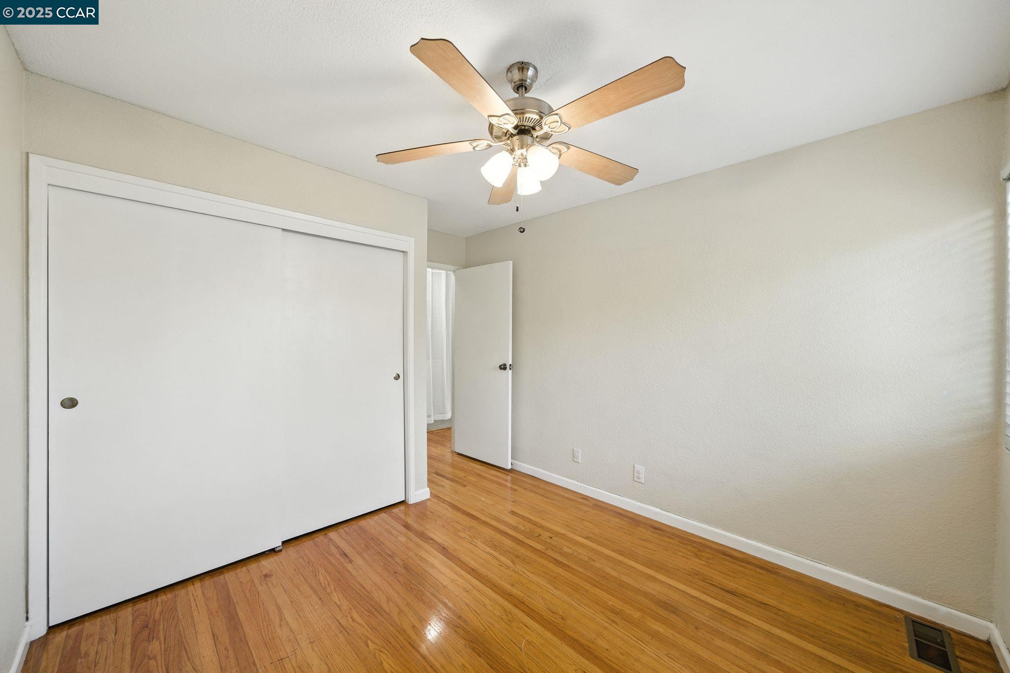 Photo #25: 41106305 Listing: Photo #25