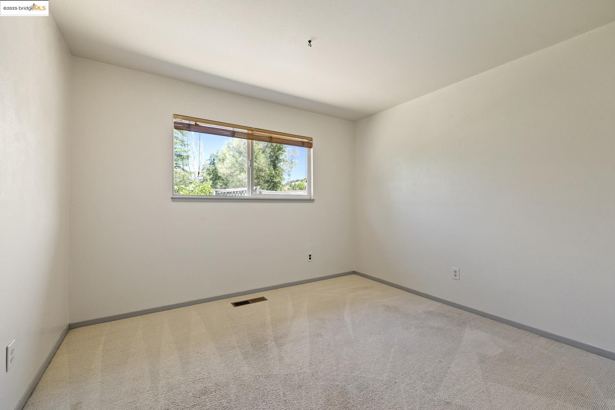 Detail Gallery Image 21 of 46 For 20504 Tracy Court, Soulsbyville,  CA 95372 - 4 Beds | 2 Baths