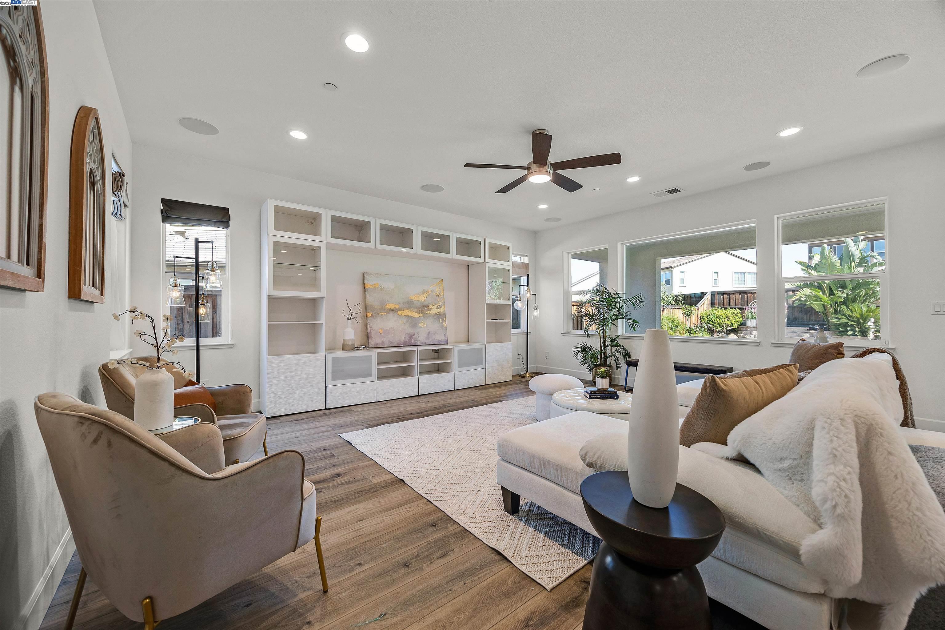 Detail Gallery Image 18 of 56 For 2288 Jessica Way, Tracy,  CA 95377 - 4 Beds | 3/1 Baths