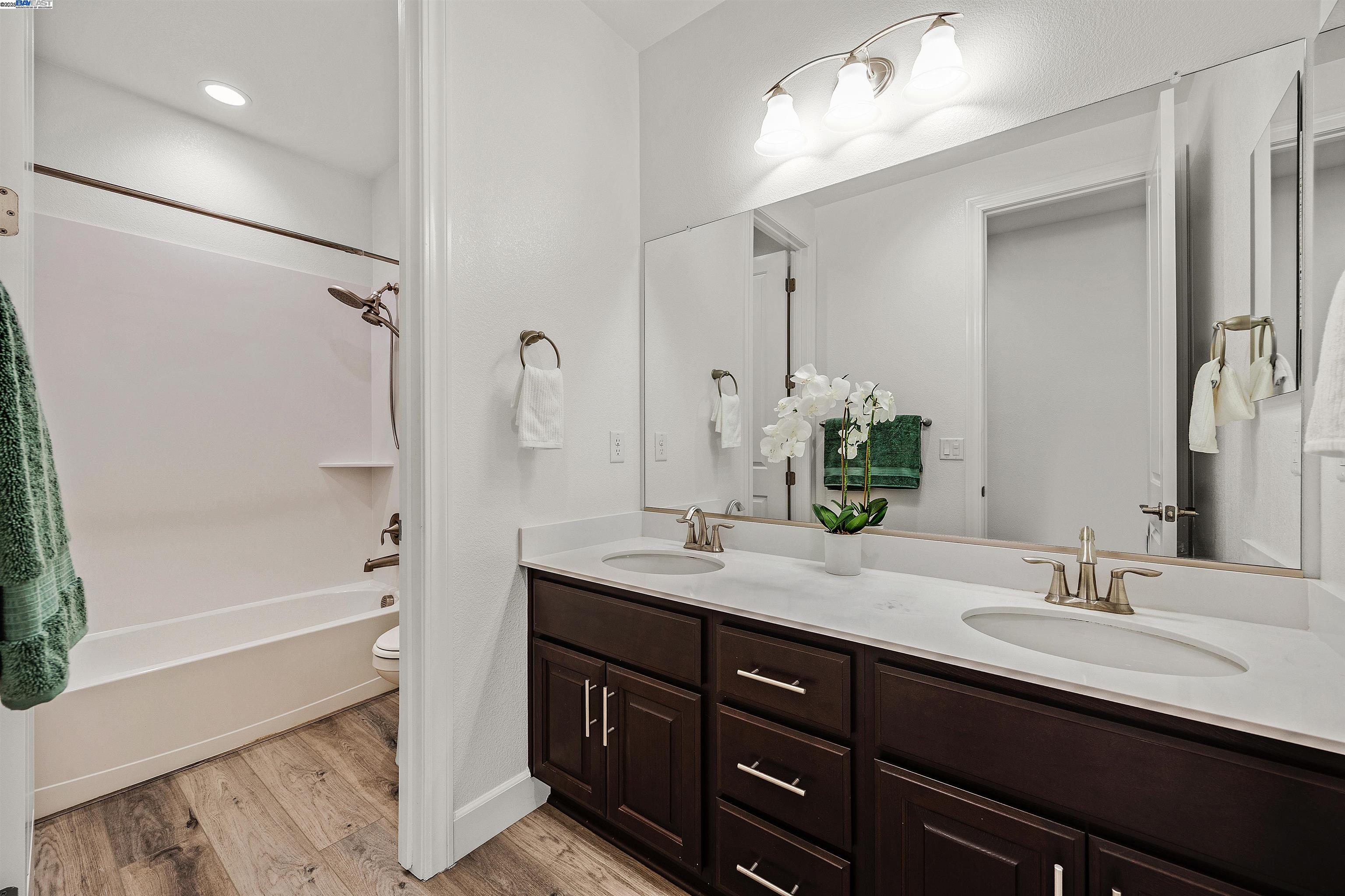 Detail Gallery Image 24 of 56 For 2288 Jessica Way, Tracy,  CA 95377 - 4 Beds | 3/1 Baths