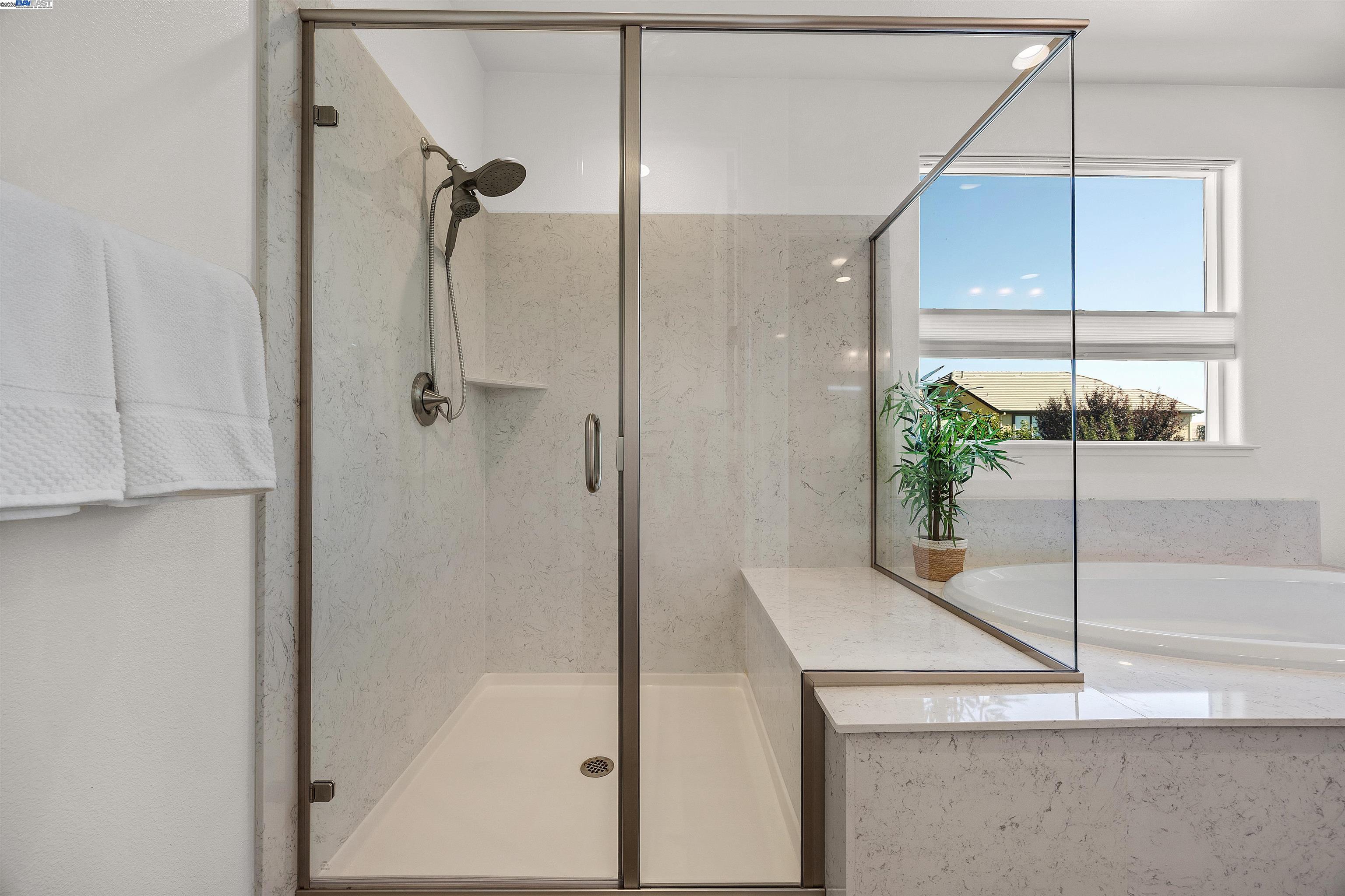 Detail Gallery Image 29 of 56 For 2288 Jessica Way, Tracy,  CA 95377 - 4 Beds | 3/1 Baths