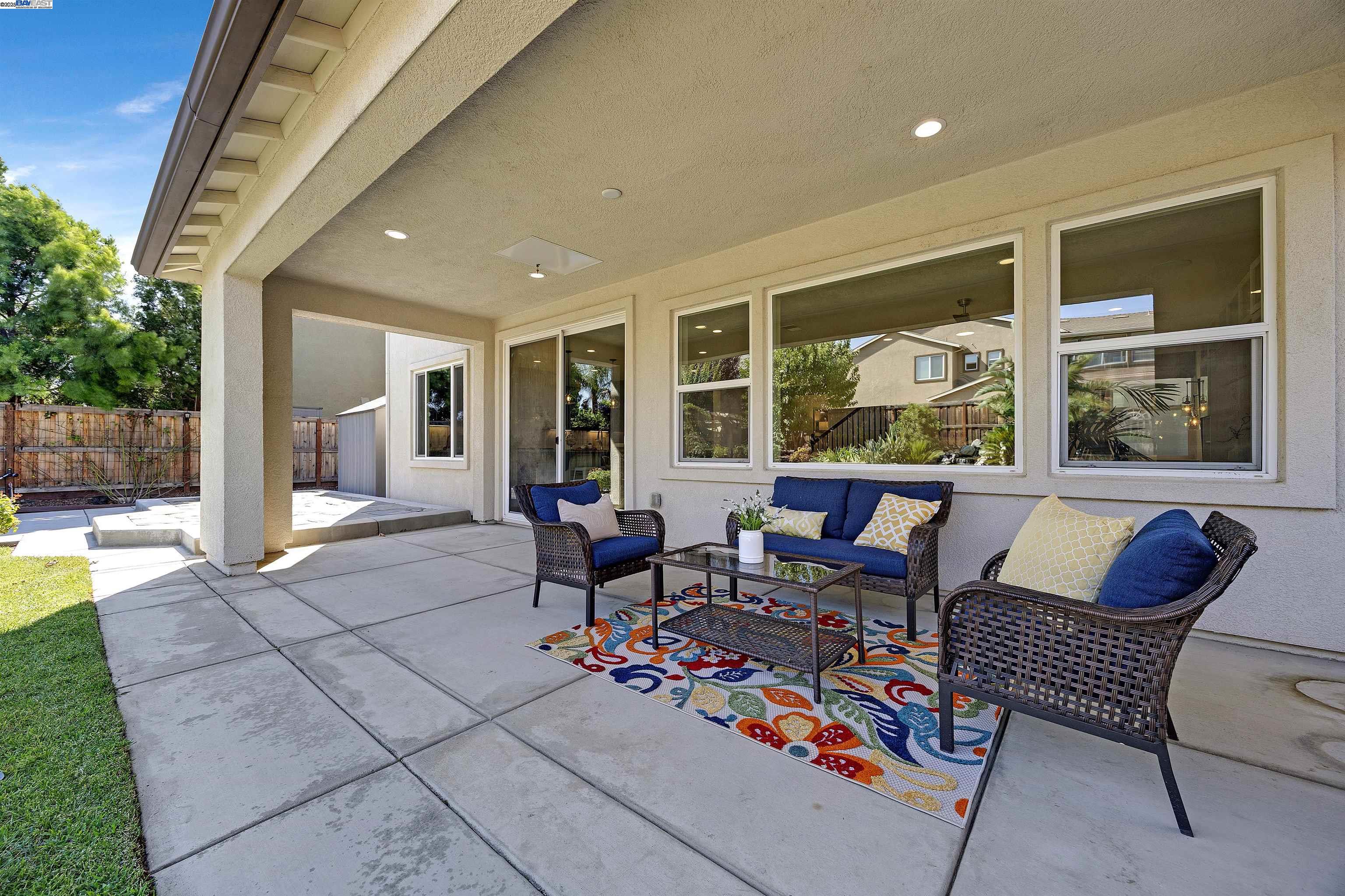 Detail Gallery Image 32 of 56 For 2288 Jessica Way, Tracy,  CA 95377 - 4 Beds | 3/1 Baths