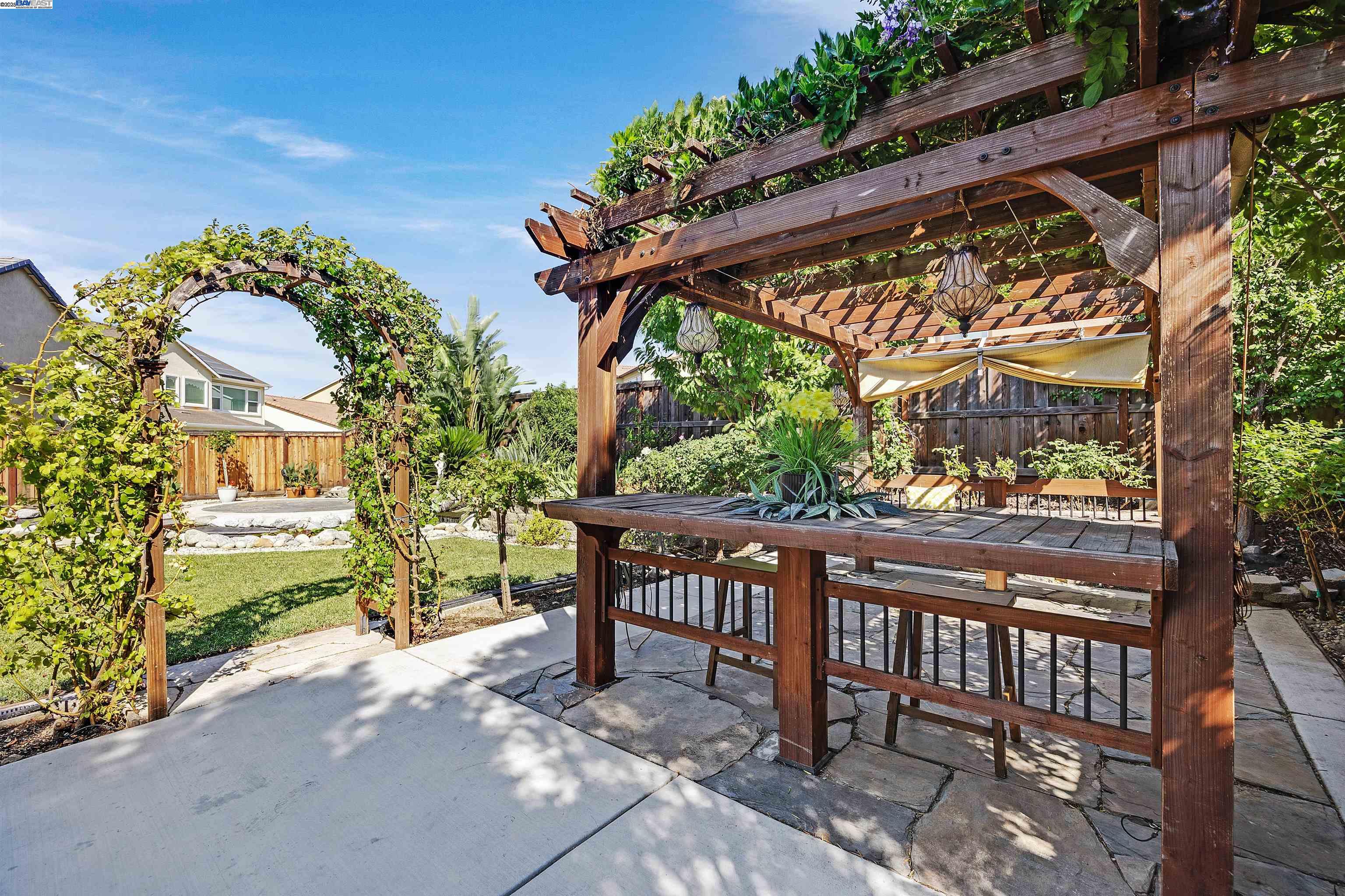 Detail Gallery Image 37 of 56 For 2288 Jessica Way, Tracy,  CA 95377 - 4 Beds | 3/1 Baths