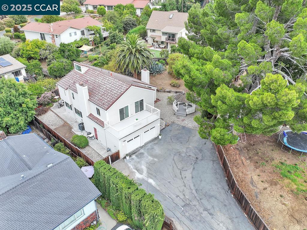 1187-A Kaski Lane, Concord, California 94518, 4 Bedrooms Bedrooms, 10 Rooms Rooms,2 BathroomsBathrooms,Residential,For Sale,1187-A Kaski Lane,41106321