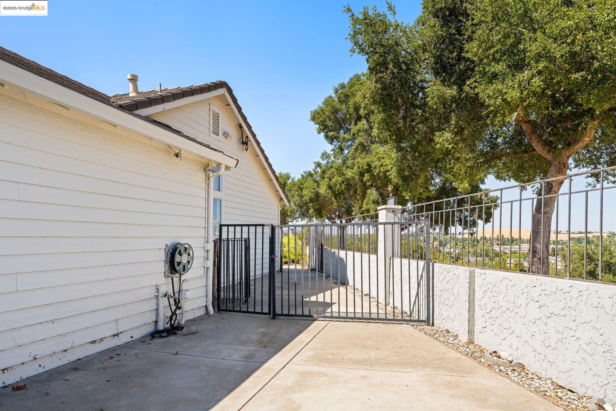 Detail Gallery Image 28 of 36 For 5213 Walker Ct, Antioch,  CA 94531 - 3 Beds | 2 Baths