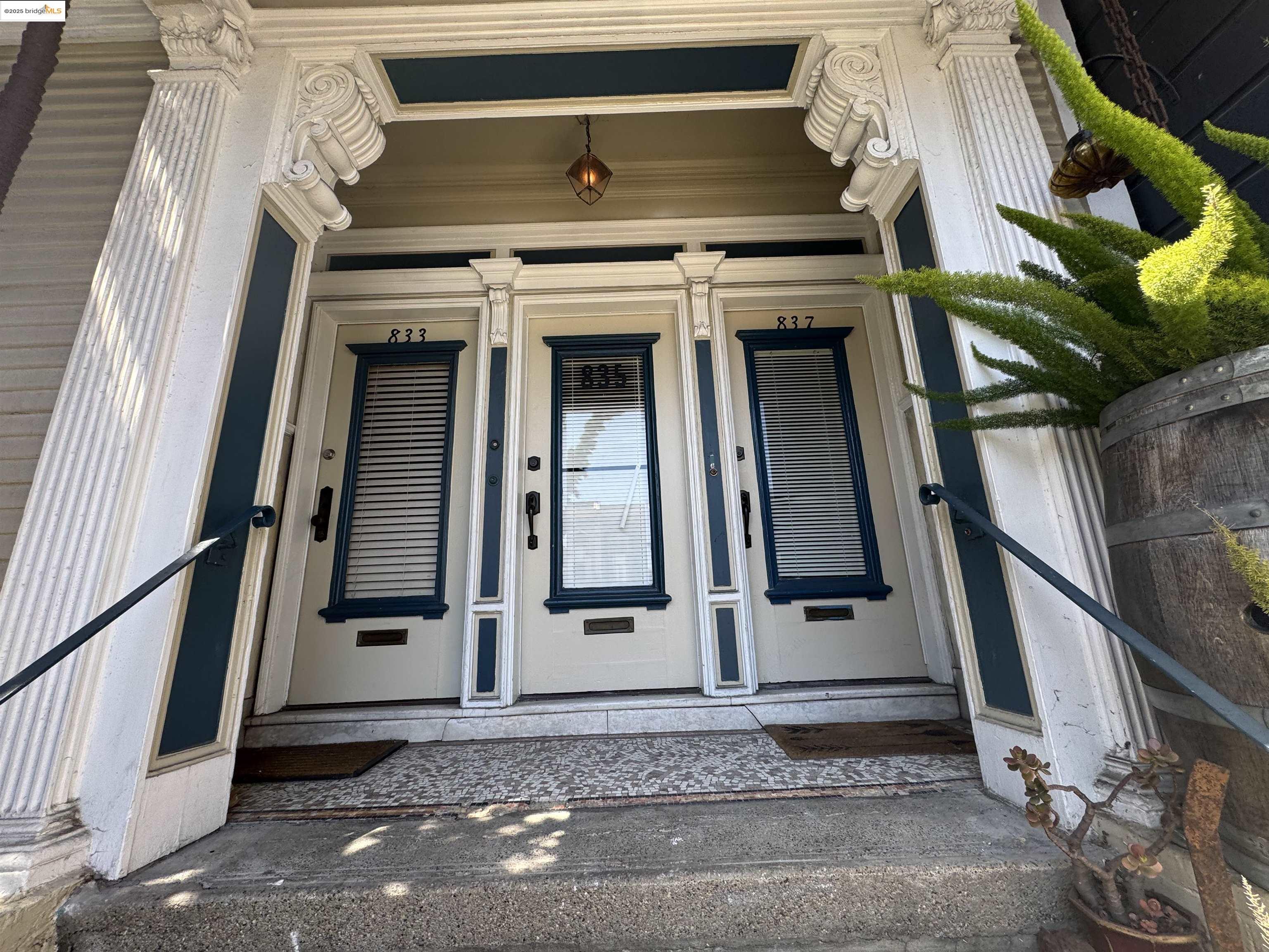 833 Scott St, San Francisco, California 94117, ,Residential Income,For Sale,833 Scott St,41106329