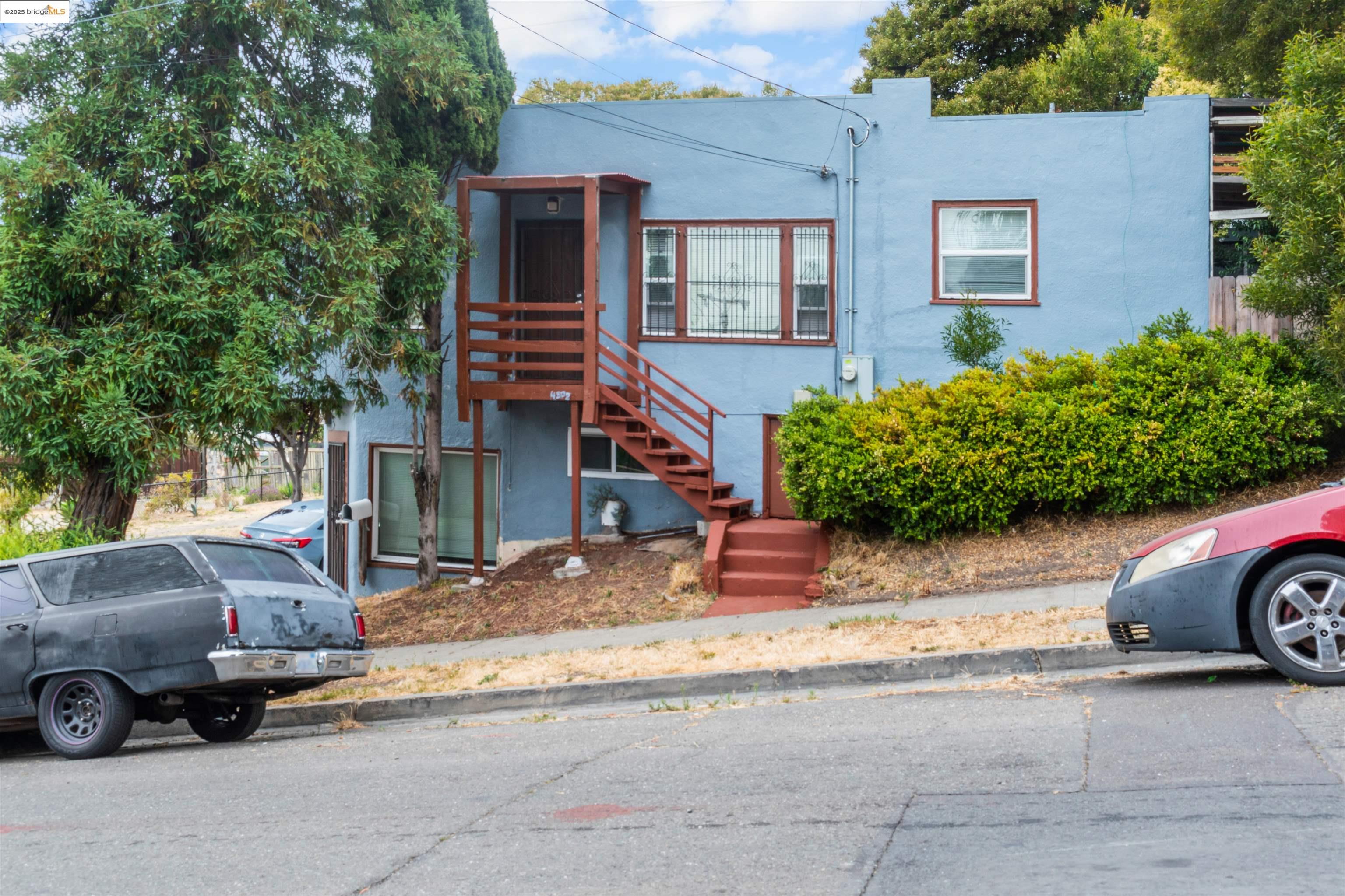 4500 San Carlos Ave, Oakland, California 94601, 2 Bedrooms Bedrooms, 6 Rooms Rooms,1 BathroomBathrooms,Residential Lease,For Rent,4500 San Carlos Ave,41106331