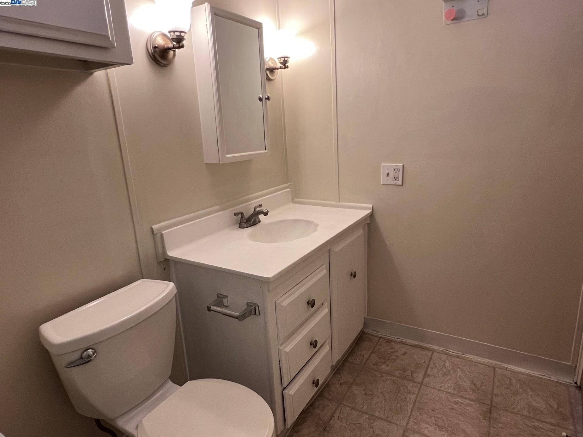 1352 Chelsea, Hayward, California 94544, 2 Bedrooms Bedrooms, 6 Rooms Rooms,2 BathroomsBathrooms,Manufactured In Park,For Sale,1352 Chelsea,41106332