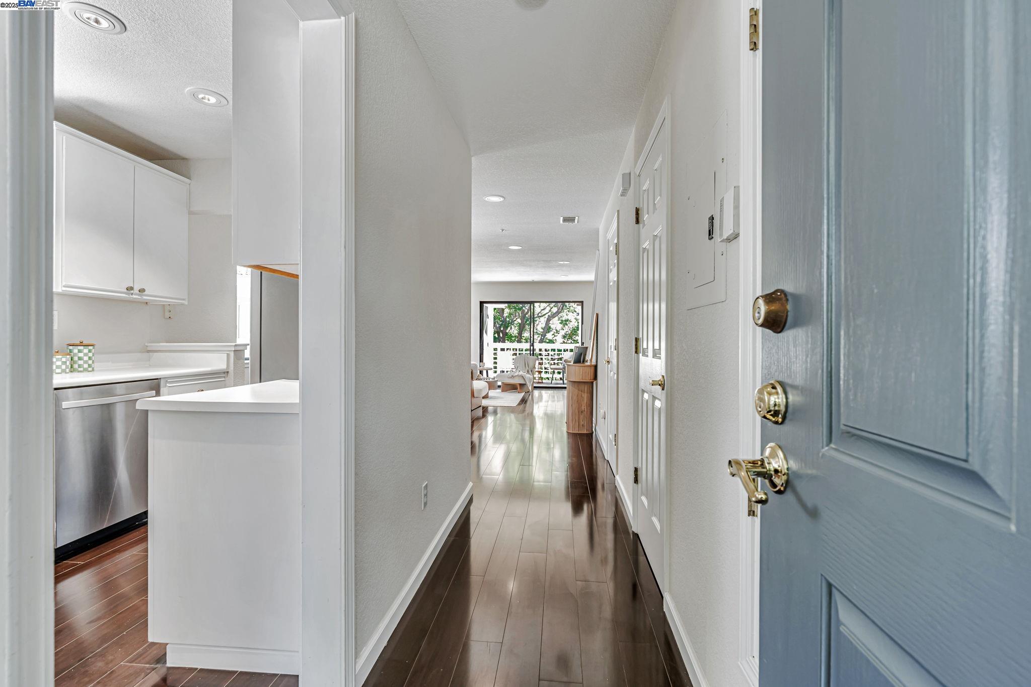 Photo #4: 41106336 Listing 