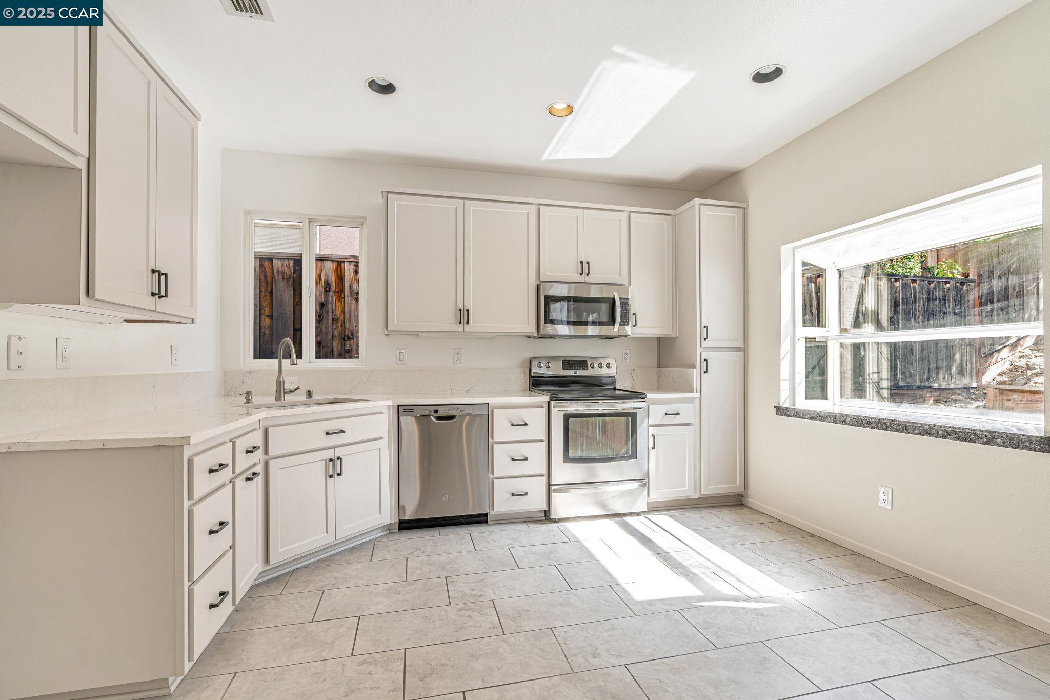 127 Elder Dr, Pacheco, California 94553, 4 Bedrooms Bedrooms, 9 Rooms Rooms,2 BathroomsBathrooms,Residential,For Sale,127 Elder Dr,41106337