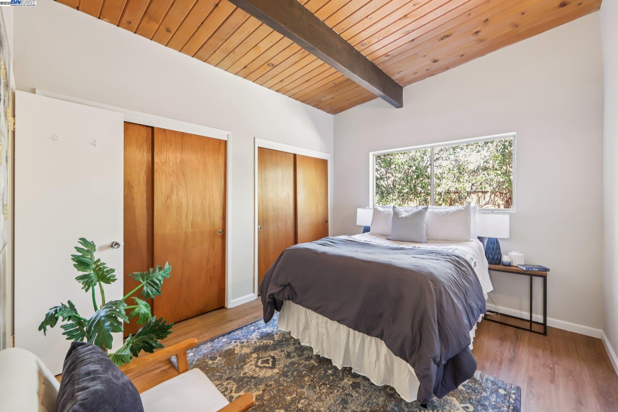 1213 Rosewood Way, Alameda, California 94501, 3 Bedrooms Bedrooms, 6 Rooms Rooms,2 BathroomsBathrooms,Residential,For Sale,1213 Rosewood Way,41106341