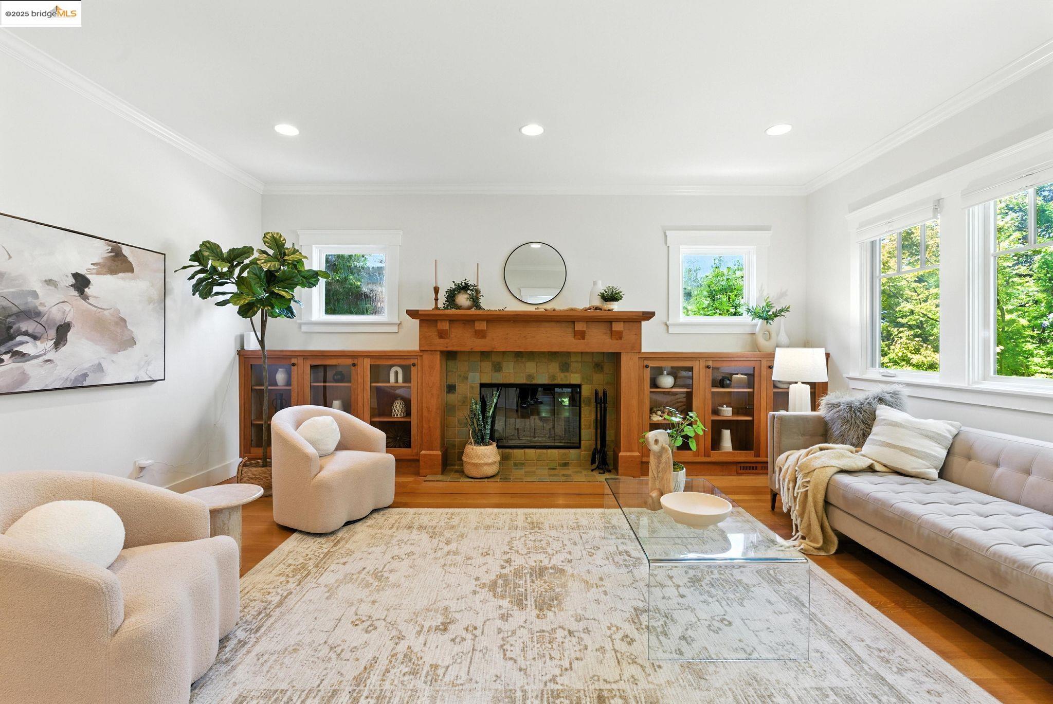 1020 Channing Ave, Palo Alto, California 94301, 5 Bedrooms Bedrooms, 11 Rooms Rooms,3 BathroomsBathrooms,Residential,For Sale,1020 Channing Ave,41106343