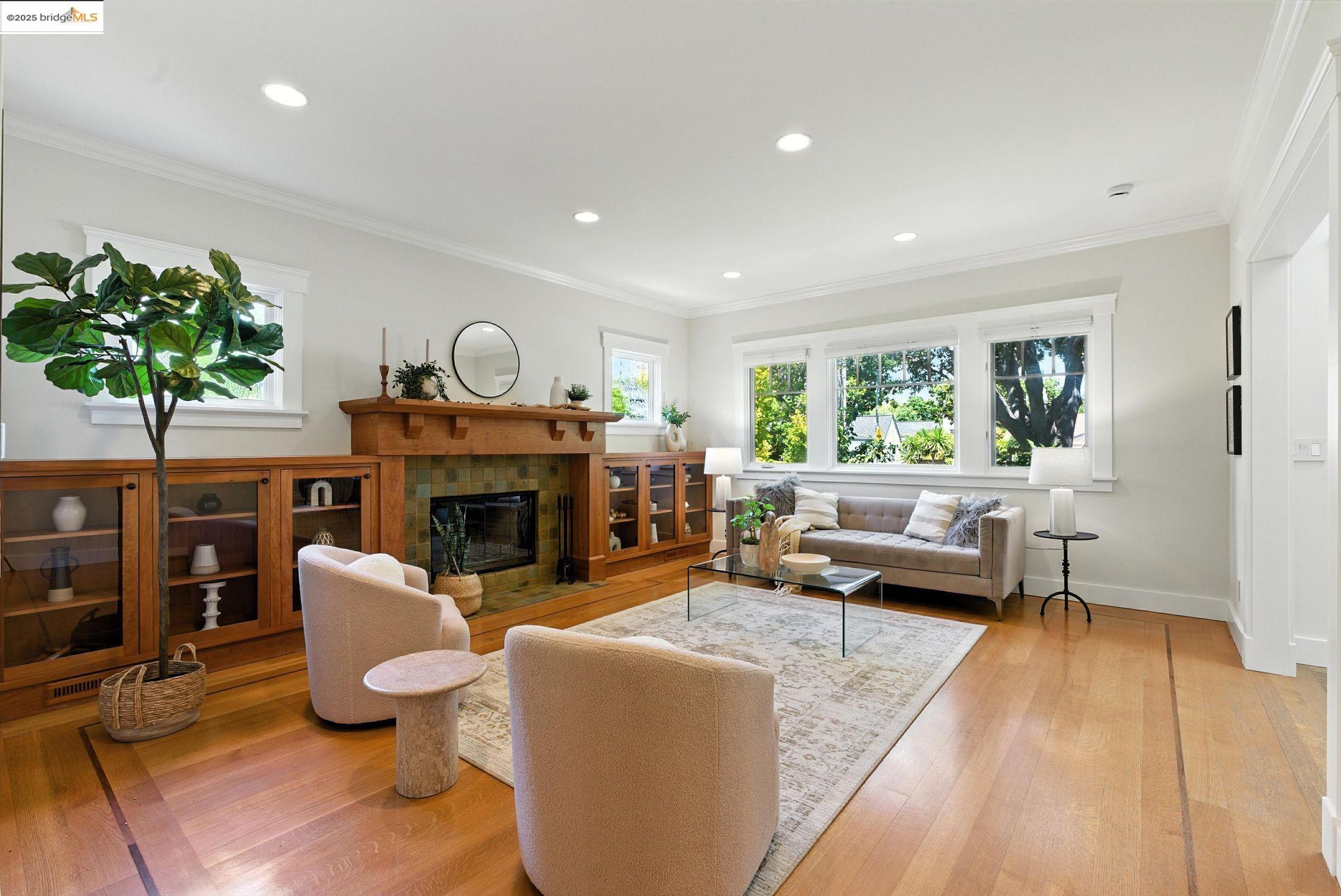 1020 Channing Ave, Palo Alto, California 94301, 5 Bedrooms Bedrooms, 11 Rooms Rooms,3 BathroomsBathrooms,Residential,For Sale,1020 Channing Ave,41106343