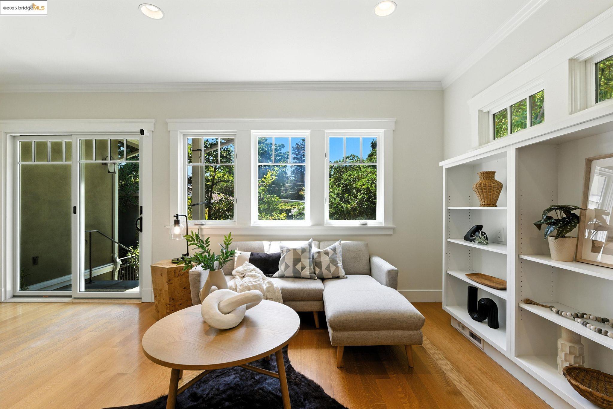 1020 Channing Ave, Palo Alto, California 94301, 5 Bedrooms Bedrooms, 11 Rooms Rooms,3 BathroomsBathrooms,Residential,For Sale,1020 Channing Ave,41106343