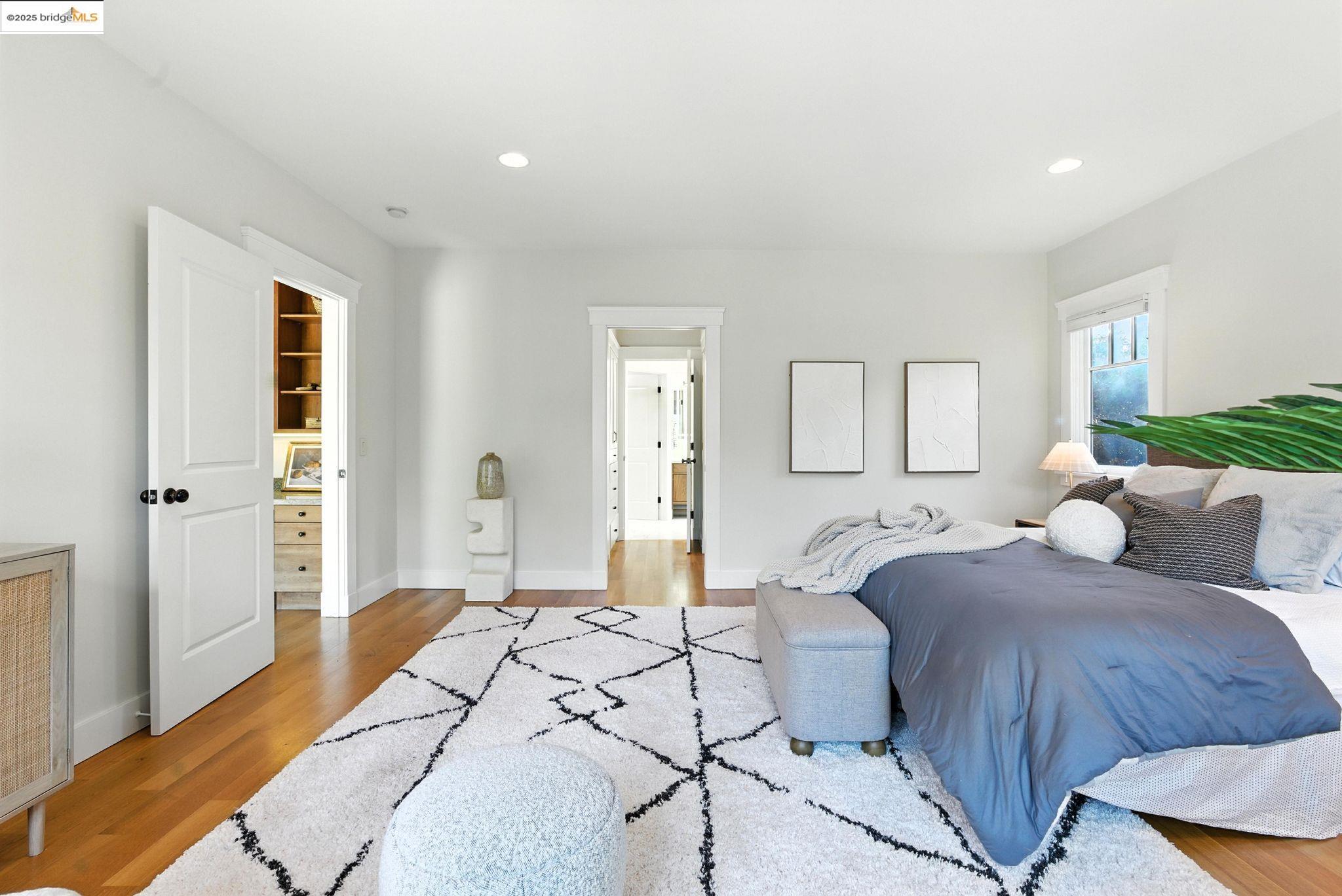 1020 Channing Ave, Palo Alto, California 94301, 5 Bedrooms Bedrooms, 11 Rooms Rooms,3 BathroomsBathrooms,Residential,For Sale,1020 Channing Ave,41106343