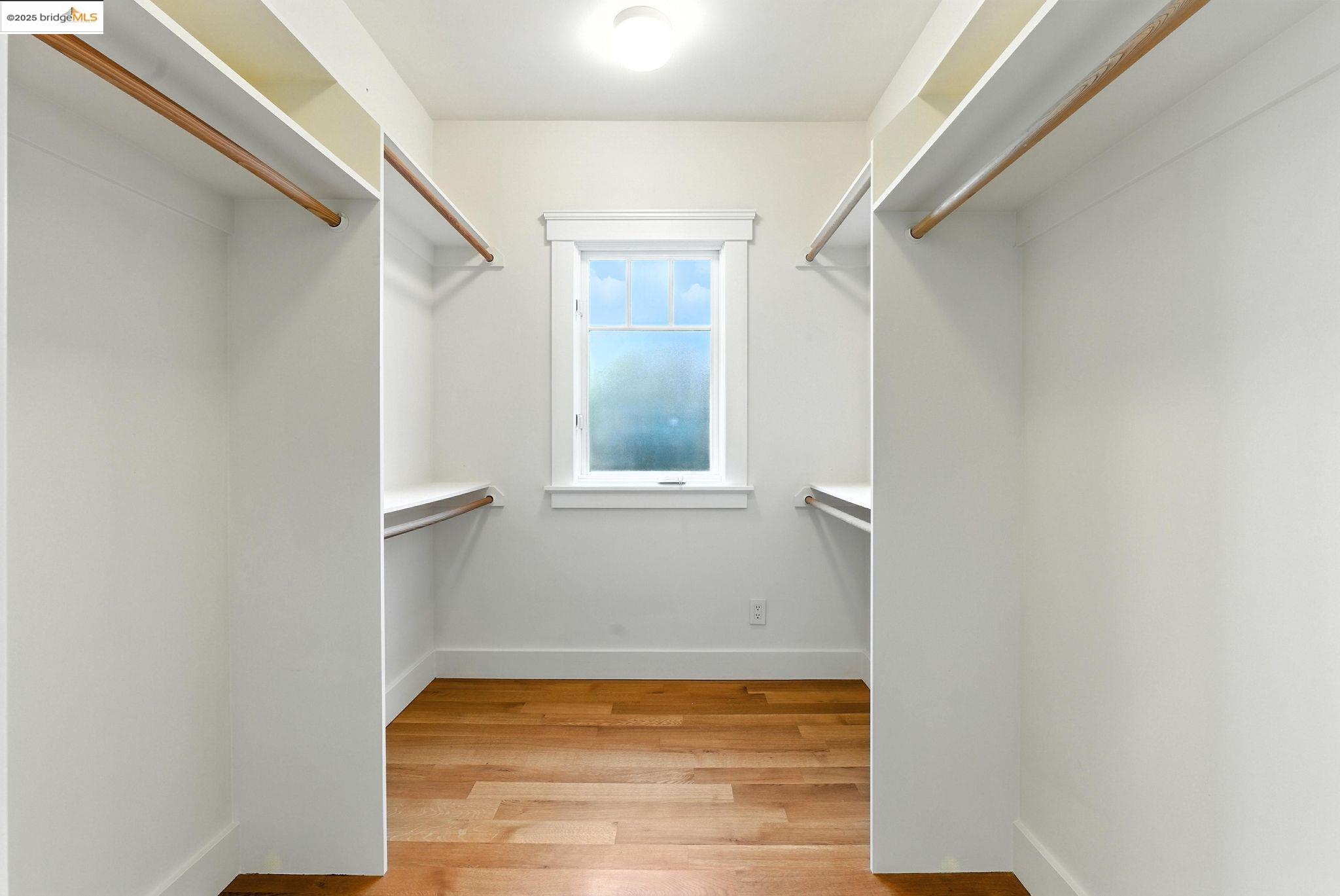 1020 Channing Ave, Palo Alto, California 94301, 5 Bedrooms Bedrooms, 11 Rooms Rooms,3 BathroomsBathrooms,Residential,For Sale,1020 Channing Ave,41106343