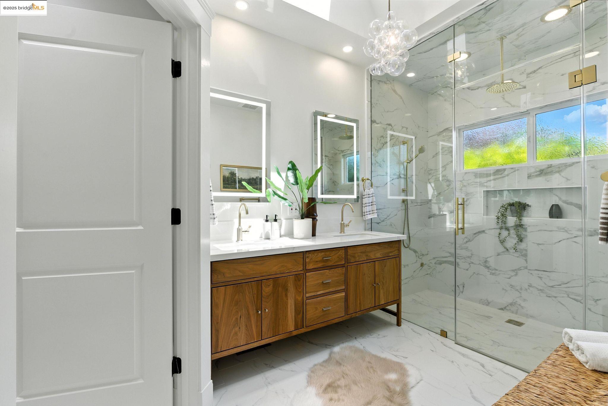 1020 Channing Ave, Palo Alto, California 94301, 5 Bedrooms Bedrooms, 11 Rooms Rooms,3 BathroomsBathrooms,Residential,For Sale,1020 Channing Ave,41106343