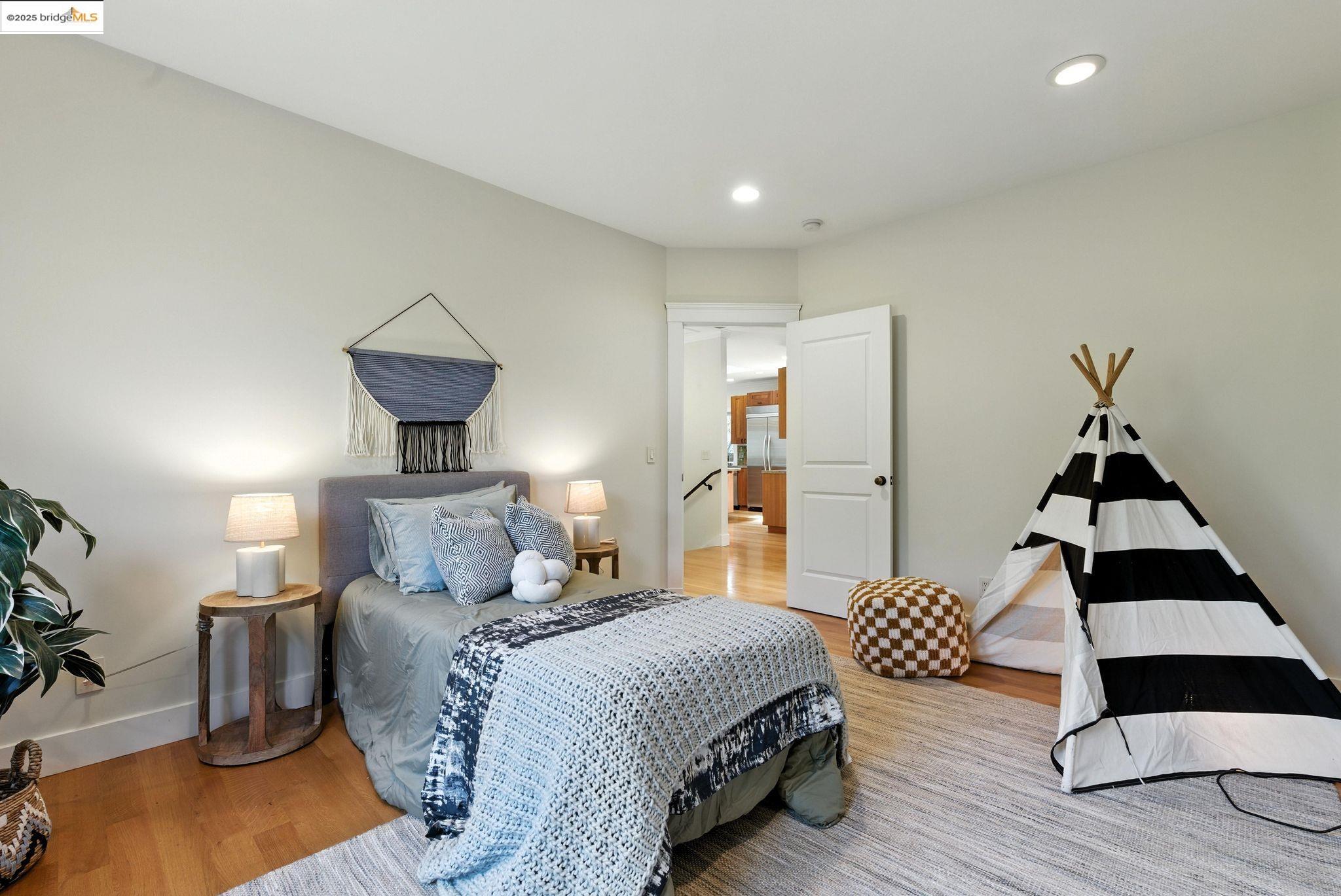 1020 Channing Ave, Palo Alto, California 94301, 5 Bedrooms Bedrooms, 11 Rooms Rooms,3 BathroomsBathrooms,Residential,For Sale,1020 Channing Ave,41106343