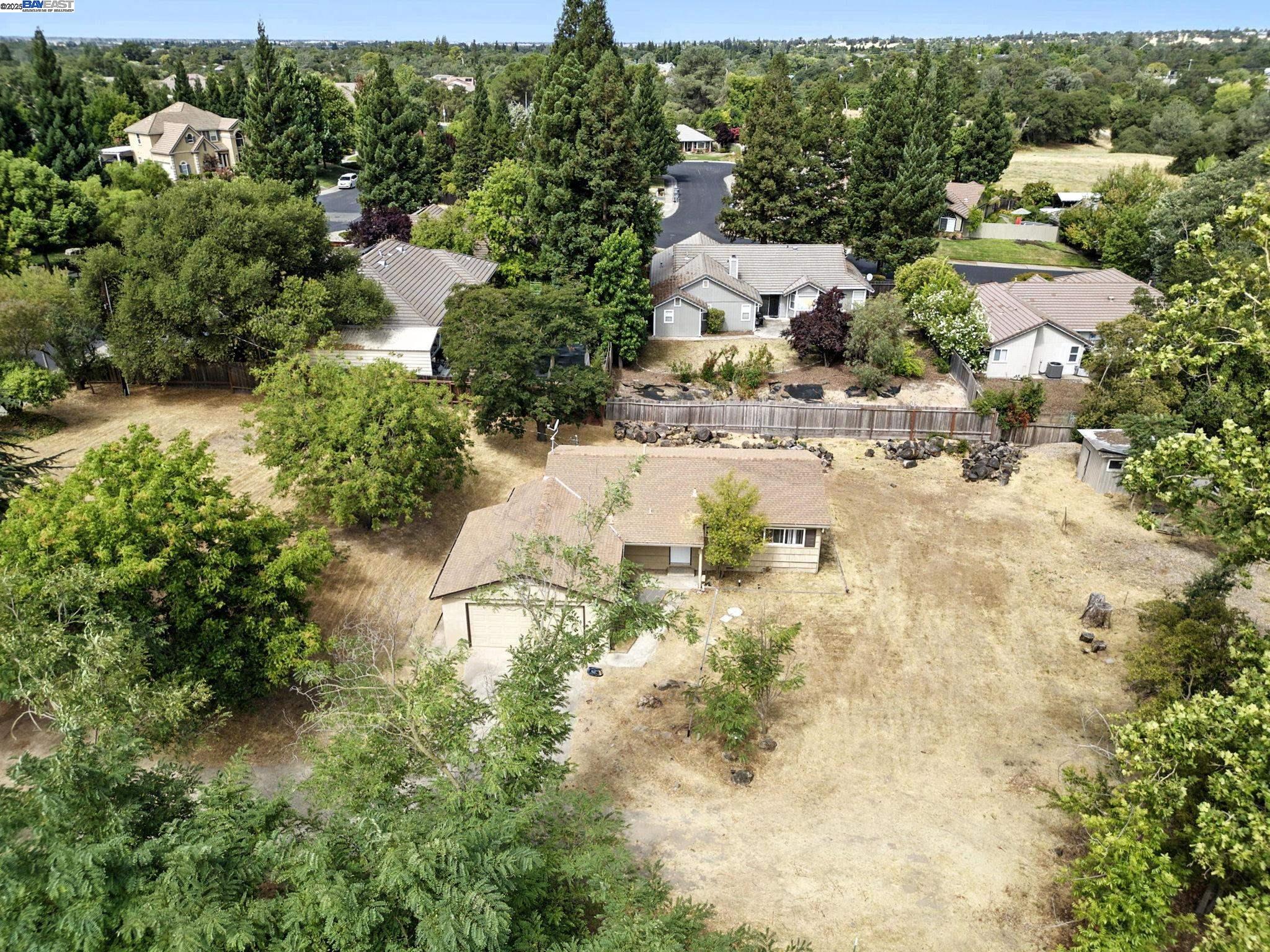 Detail Gallery Image 5 of 31 For 4525 Greenbrae Road, Rocklin,  CA 95677 - 3 Beds | 1 Baths