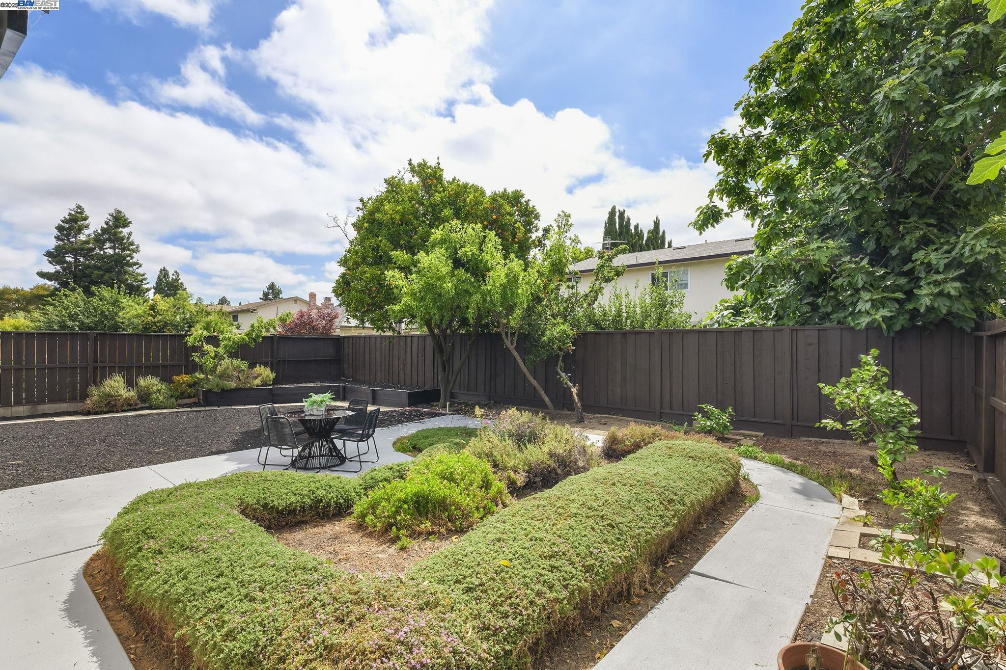 3304 Kemper Rd, Fremont, California 94536, 5 Bedrooms Bedrooms, 7 Rooms Rooms,3 BathroomsBathrooms,Residential,For Sale,3304 Kemper Rd,41106346