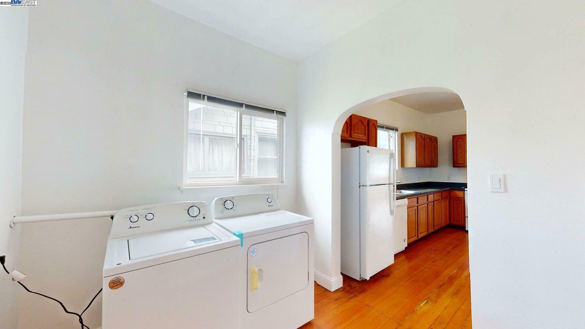 1648 Russell St, Berkeley, California 94703, ,Residential Income,For Sale,1648 Russell St,41106347