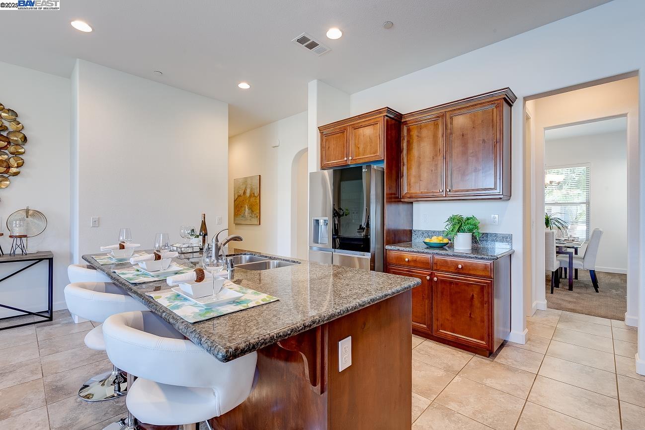 Detail Gallery Image 17 of 59 For 1440 Riva Trigoso Dr, Manteca,  CA 95337 - 4 Beds | 2/1 Baths