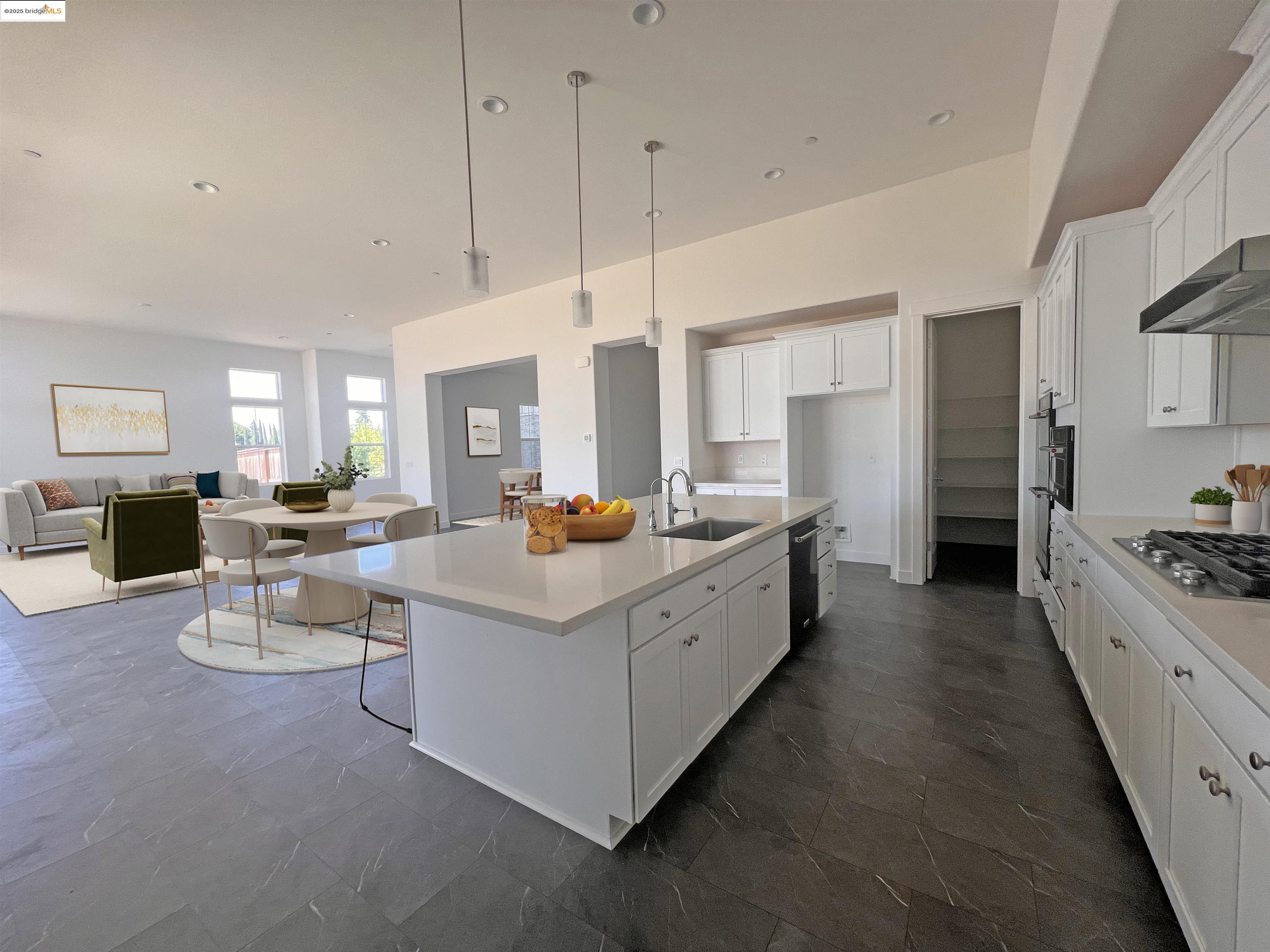 Detail Gallery Image 13 of 32 For 2540 Fairbanks Ranch Rd, Turlock,  CA 95382 - 4 Beds | 4/1 Baths