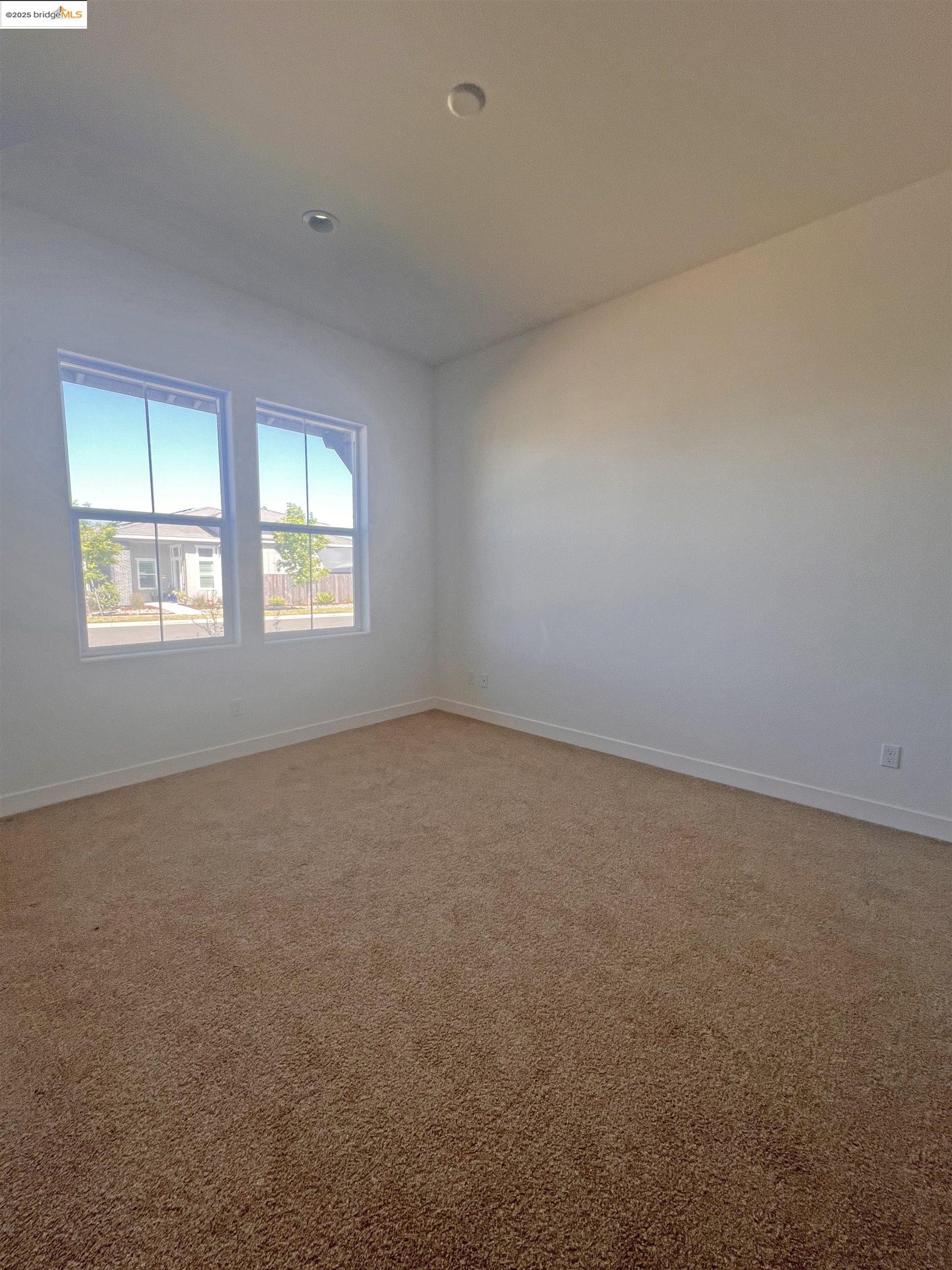 Detail Gallery Image 17 of 32 For 2540 Fairbanks Ranch Rd, Turlock,  CA 95382 - 4 Beds | 4/1 Baths