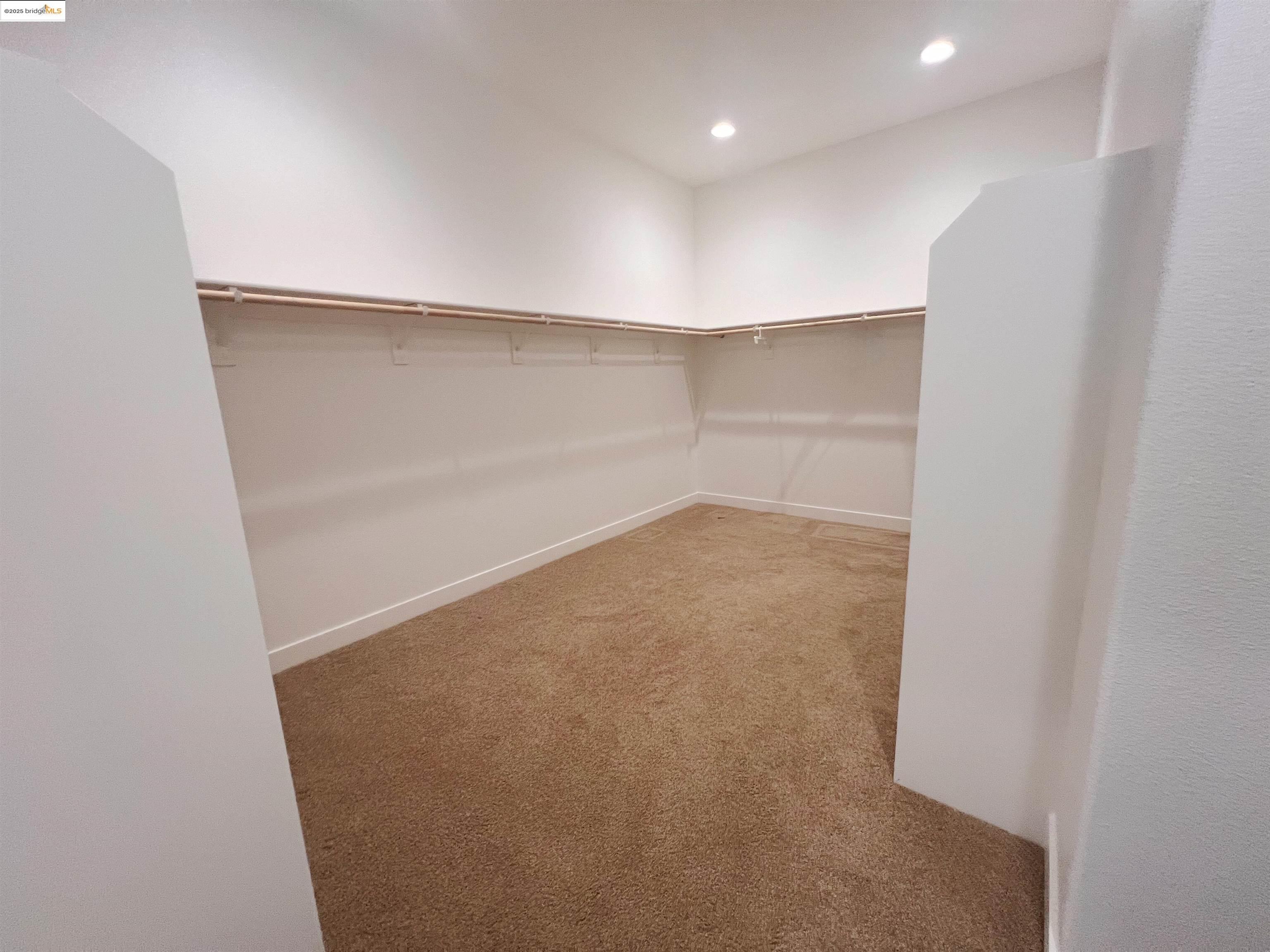 Detail Gallery Image 23 of 32 For 2540 Fairbanks Ranch Rd, Turlock,  CA 95382 - 4 Beds | 4/1 Baths