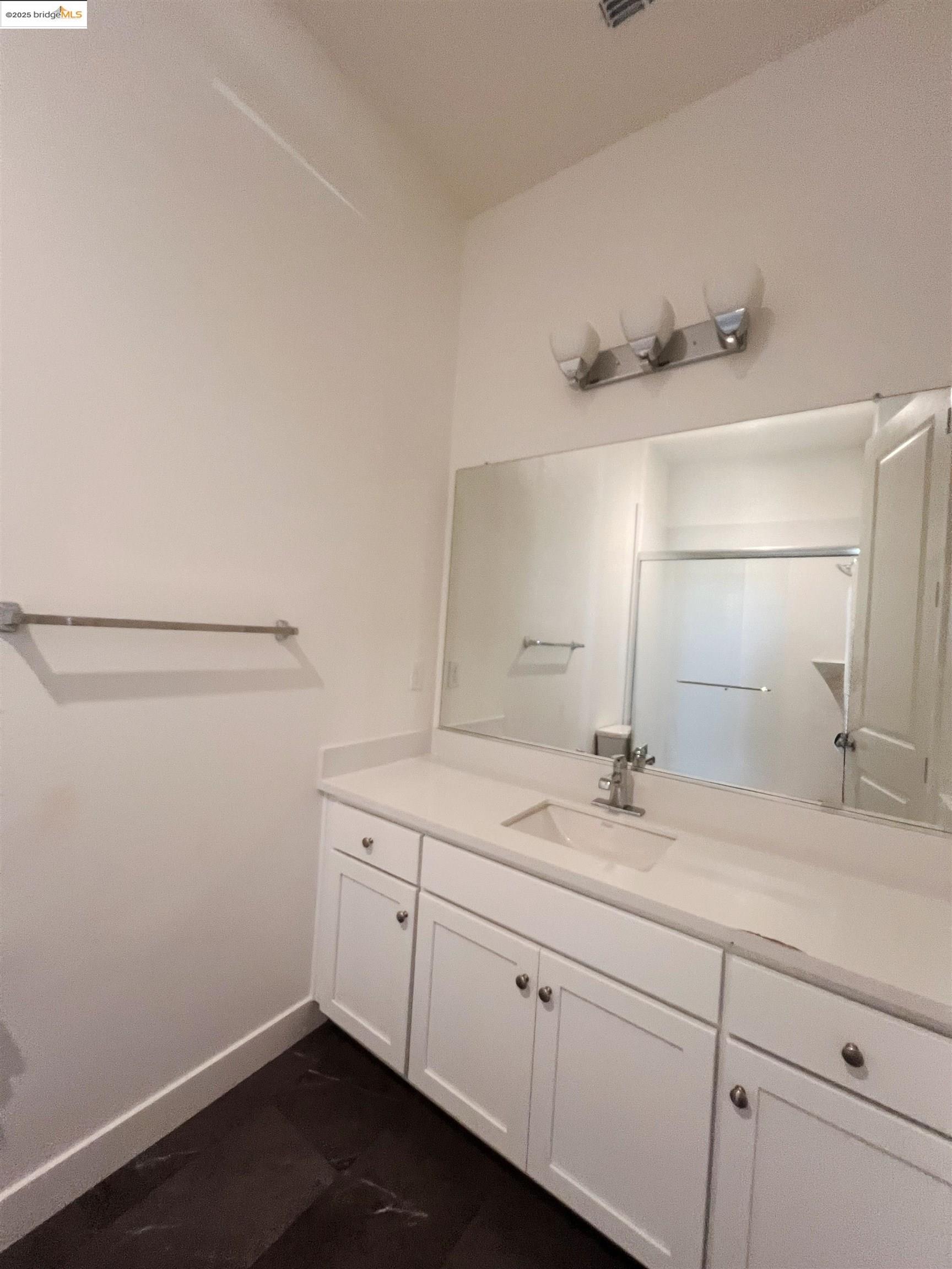 Detail Gallery Image 30 of 32 For 2540 Fairbanks Ranch Rd, Turlock,  CA 95382 - 4 Beds | 4/1 Baths