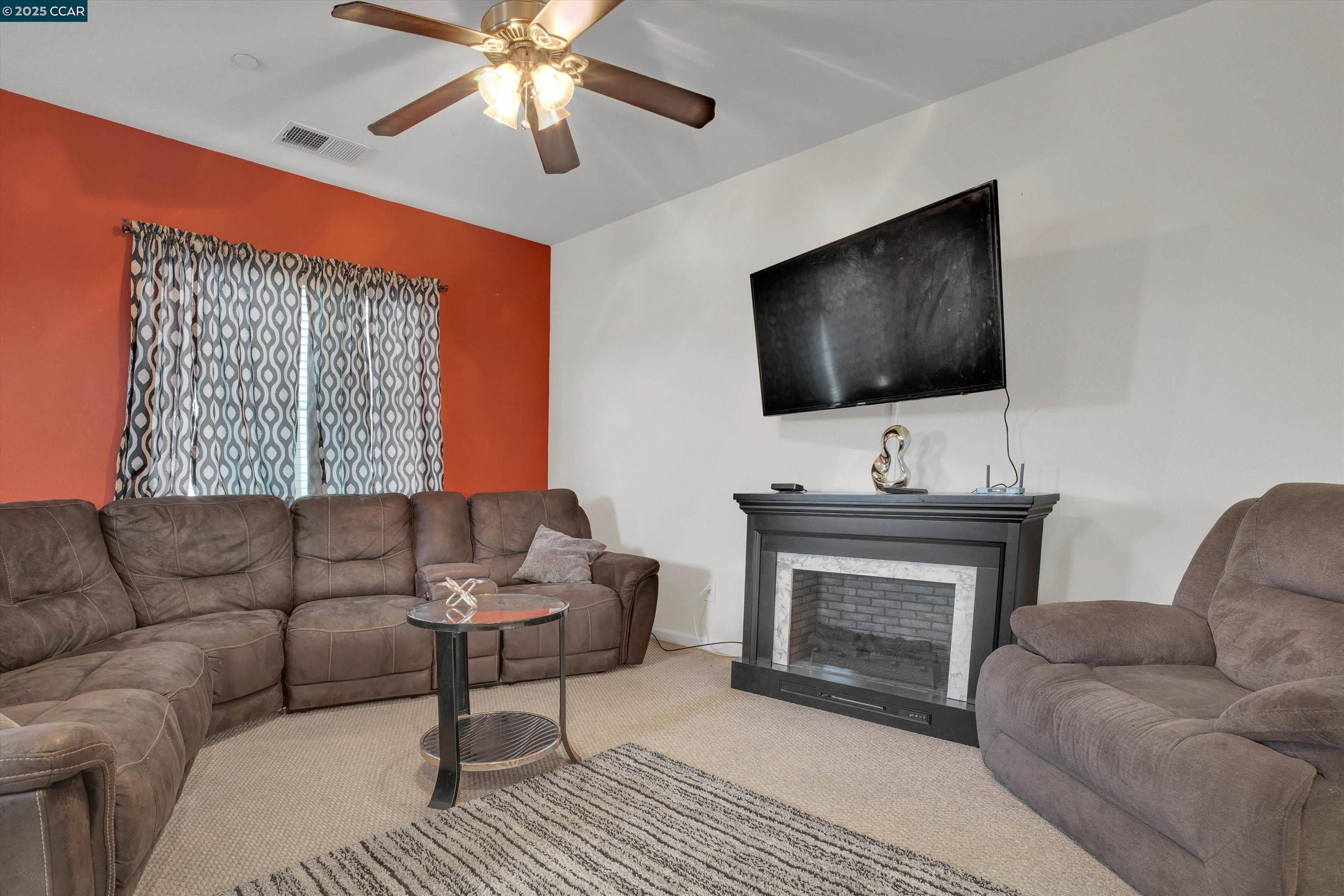 Photo #12: 41106363 Listing: Photo #12