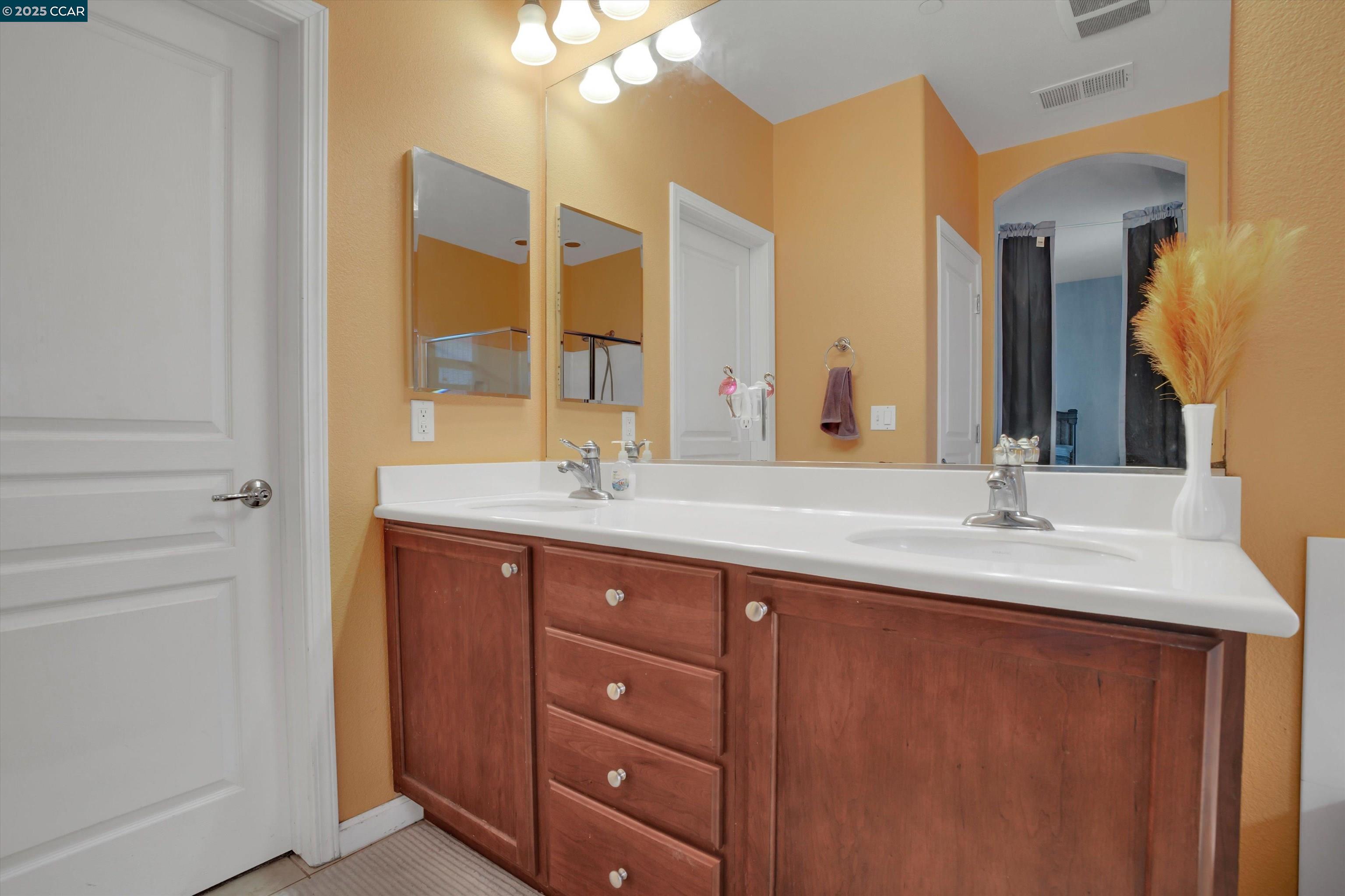 Photo #24: 41106363 Listing: Photo #24