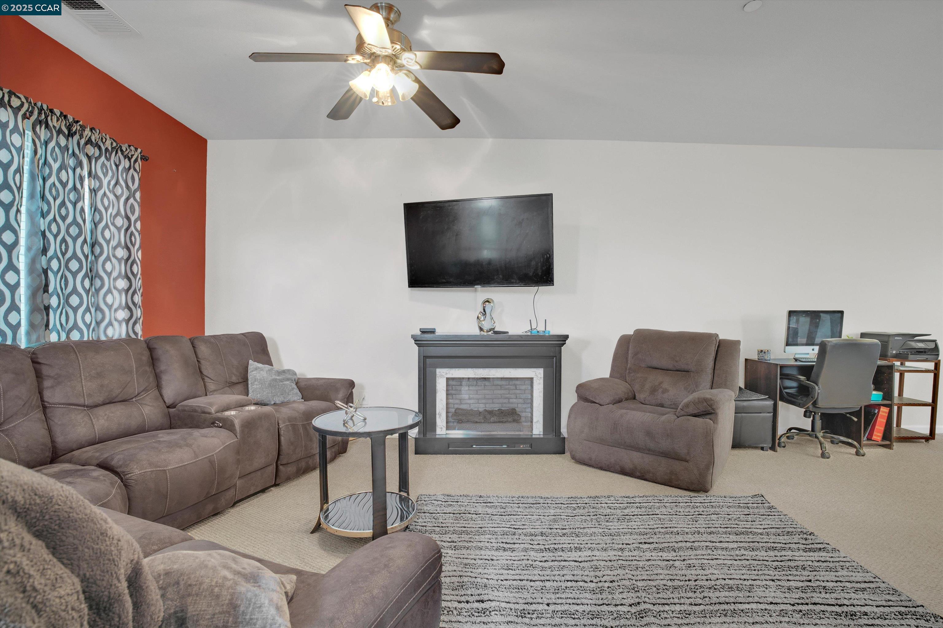 Photo #8: 41106363 Listing: Photo #8