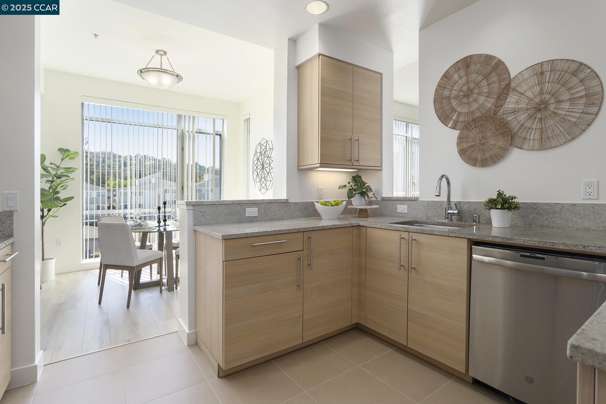 Photo #8: 41106364 Listing: Photo #8
