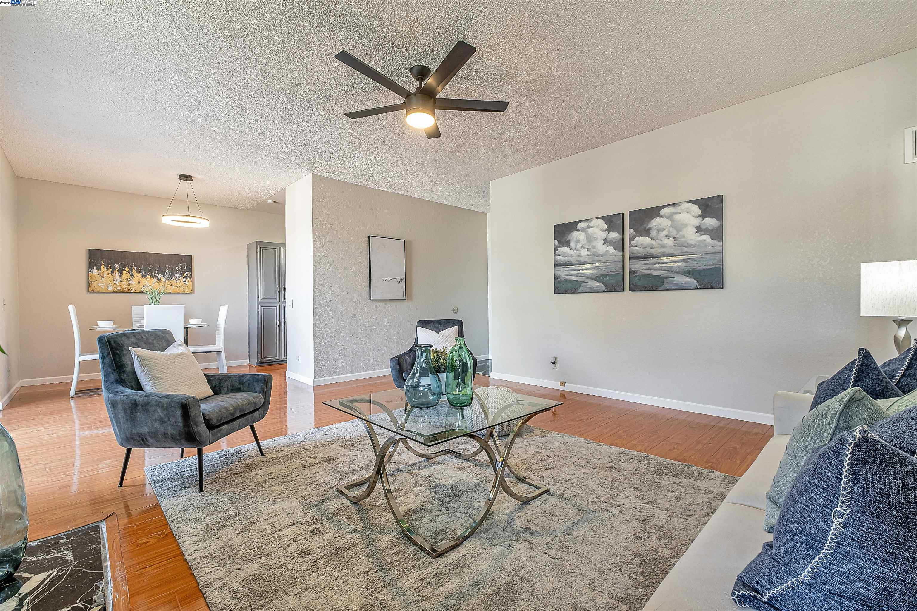 Photo #4: 41106365 Listing 