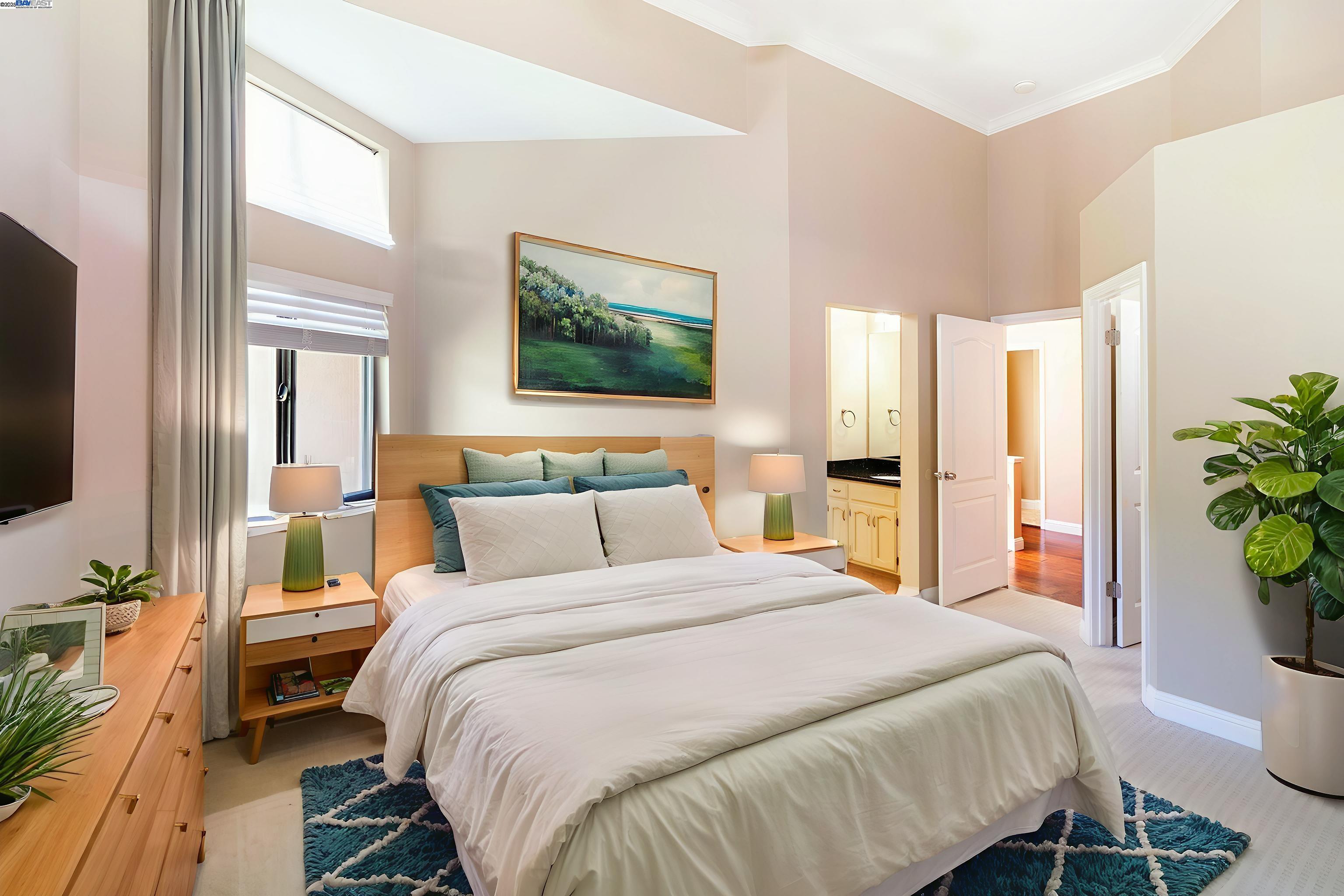 Detail Gallery Image 11 of 36 For 4009 W Lakeshore, San Ramon,  CA 94582 - 3 Beds | 2/1 Baths