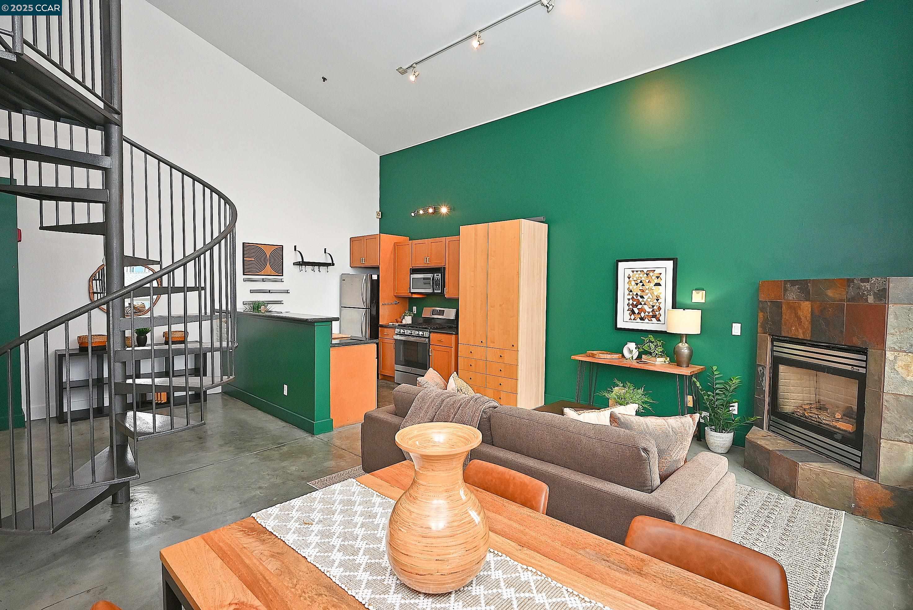 Photo #11: 41106373 Listing: Photo #11